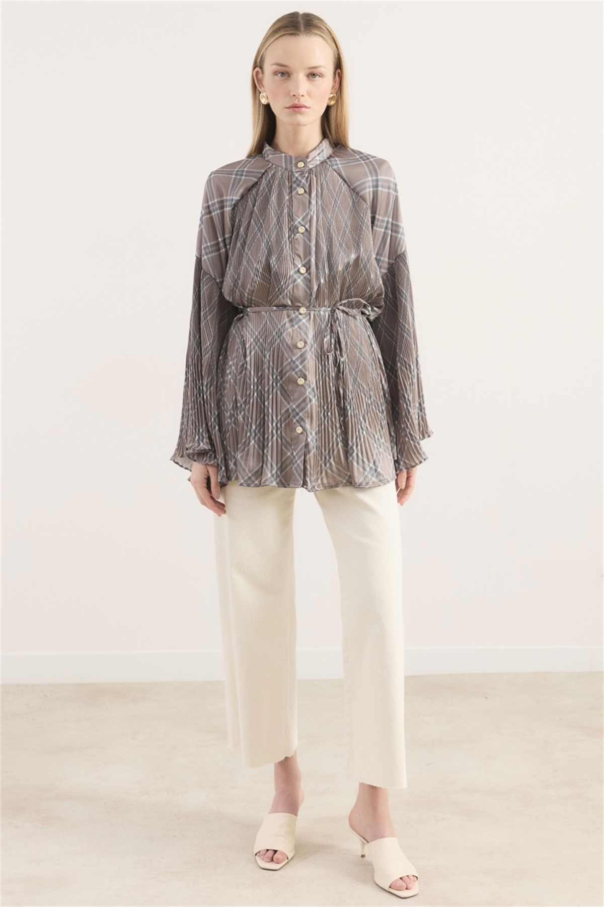 Ekose Desenli Dik Piliseli Saten Gömlek - Gri