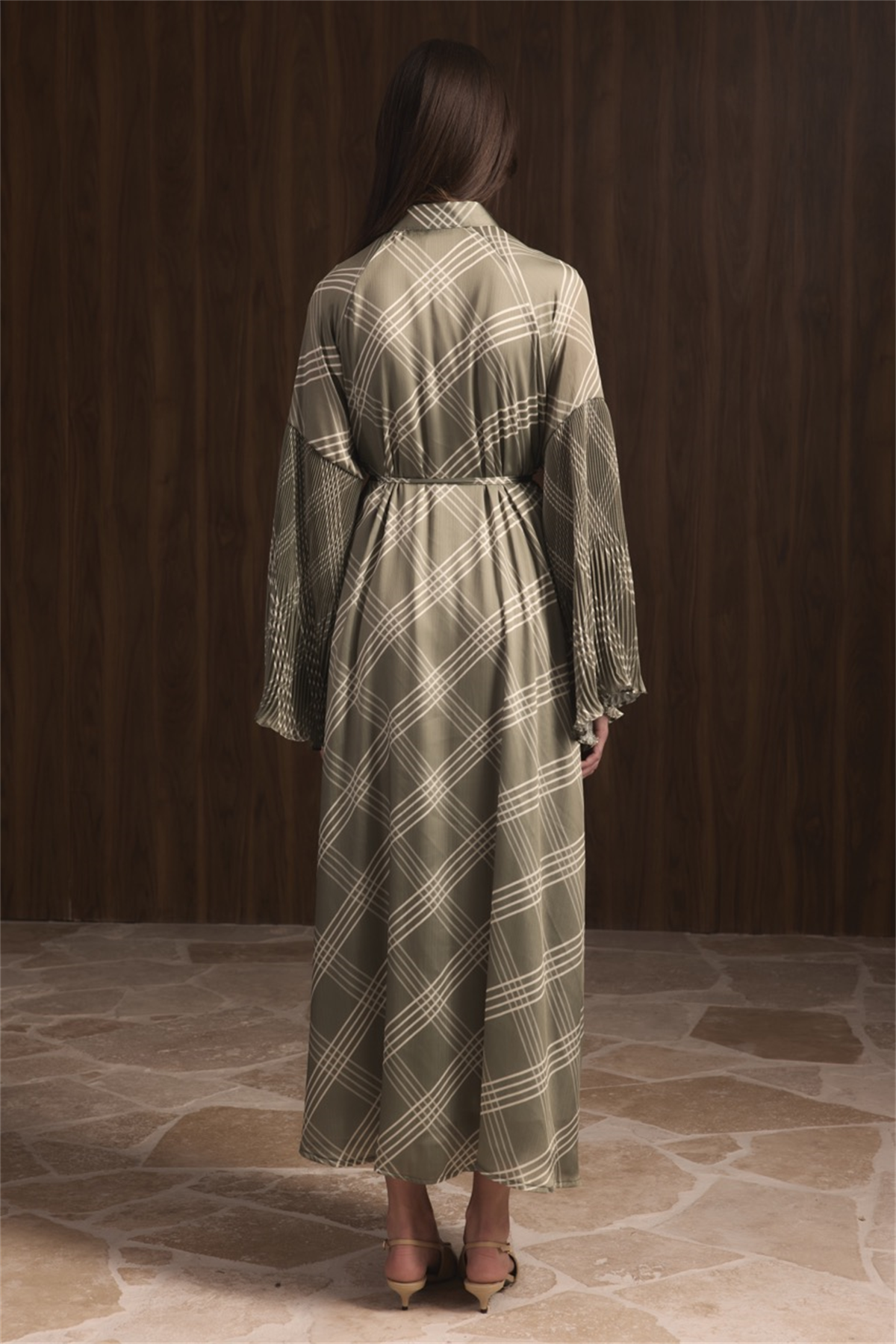 Dik Piliseli Saten Elbise - Yeşil