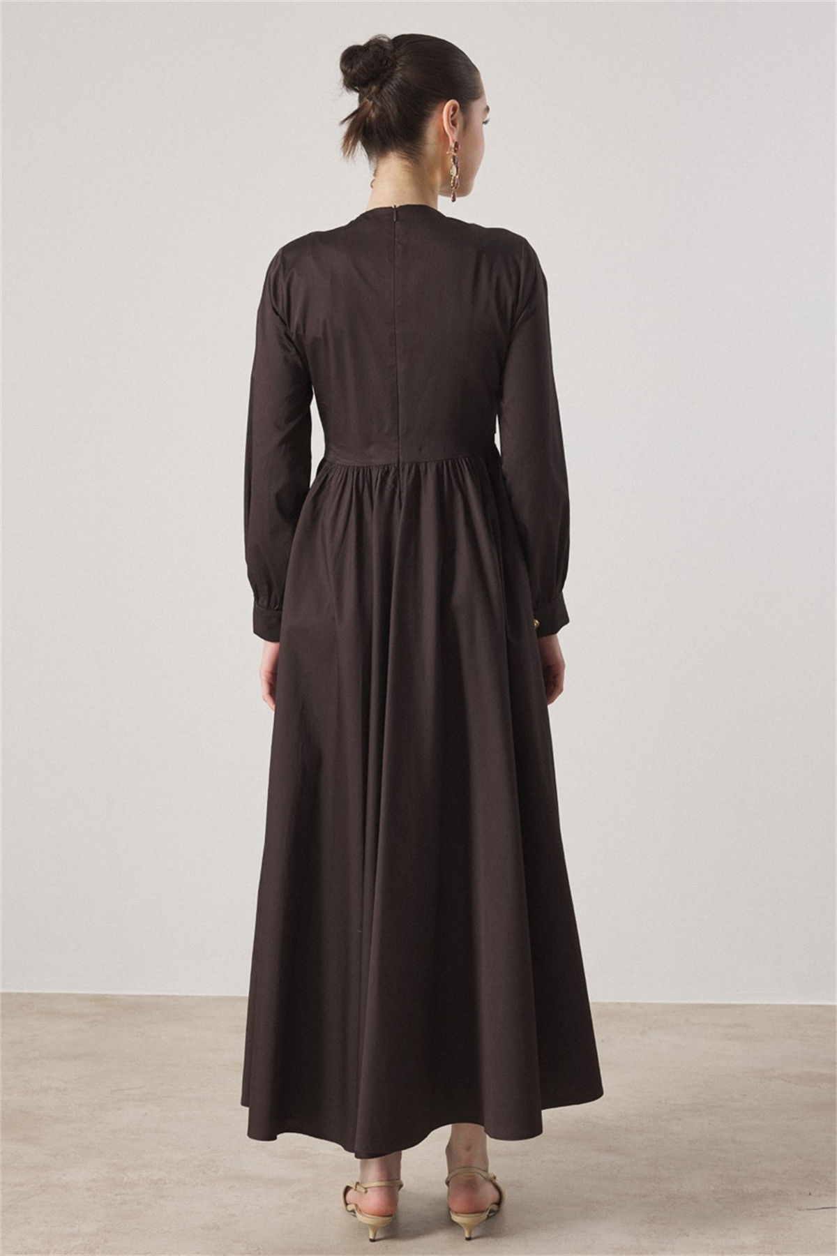 Düğme Detaylı Compact Saten Elbise - Acı Kahve