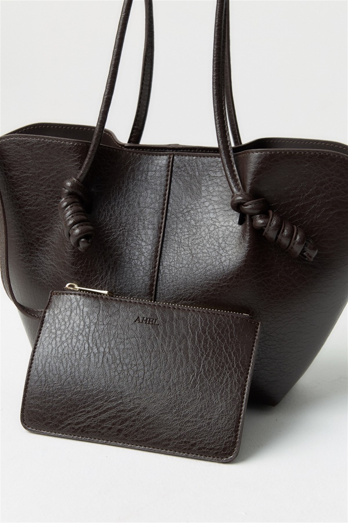 Düğüm Detaylı Asimetrik Çanta - Acı Kahve