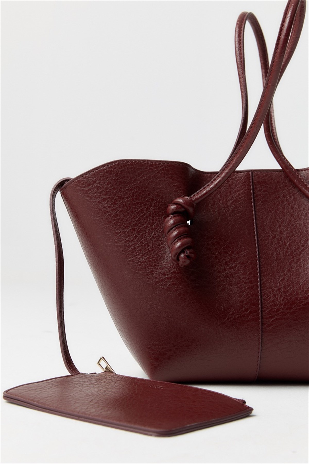 Düğüm Detaylı Asimetrik Çanta - Bordo
