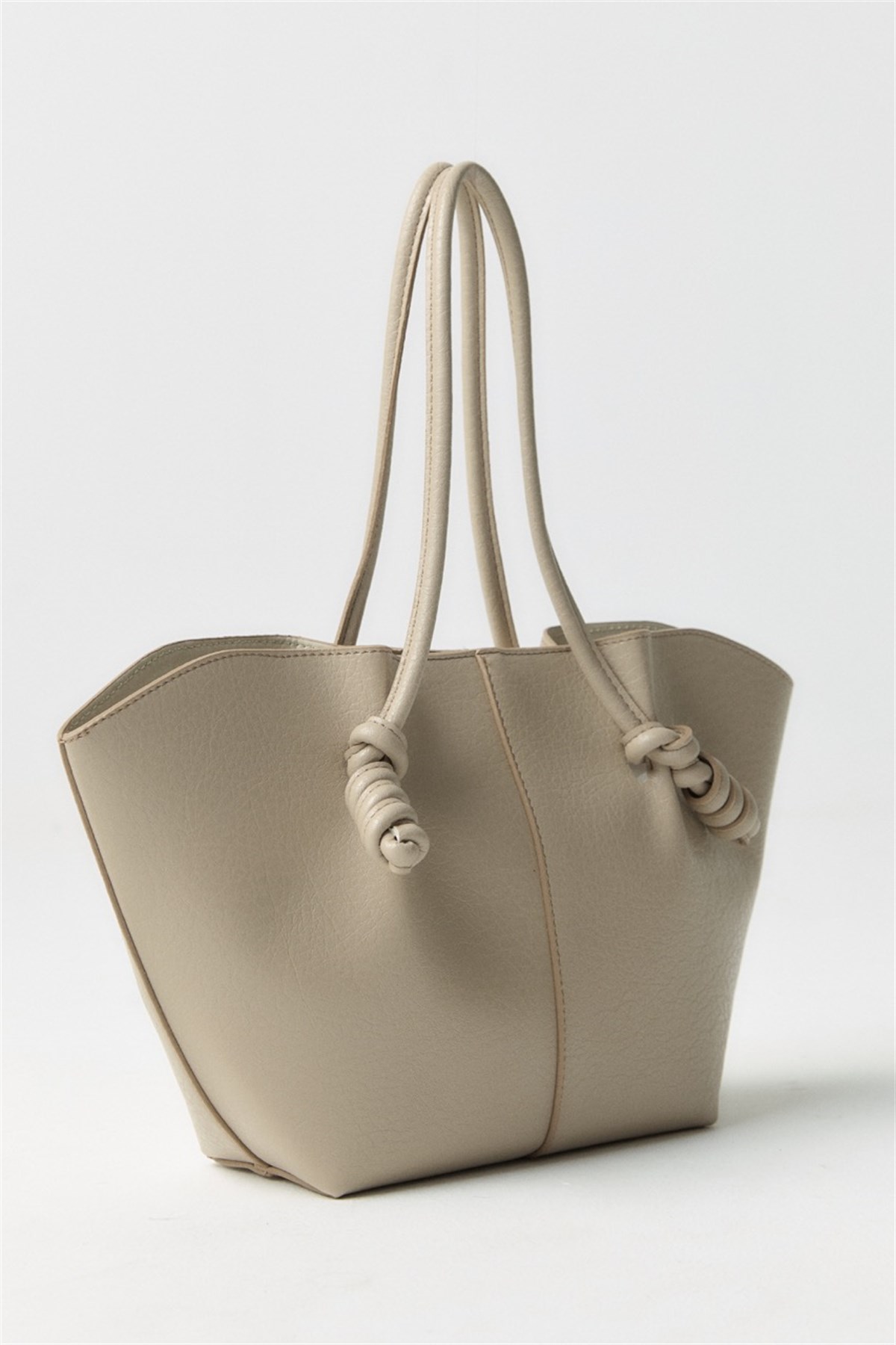 Düğüm Detaylı Asimetrik Çanta - toprak