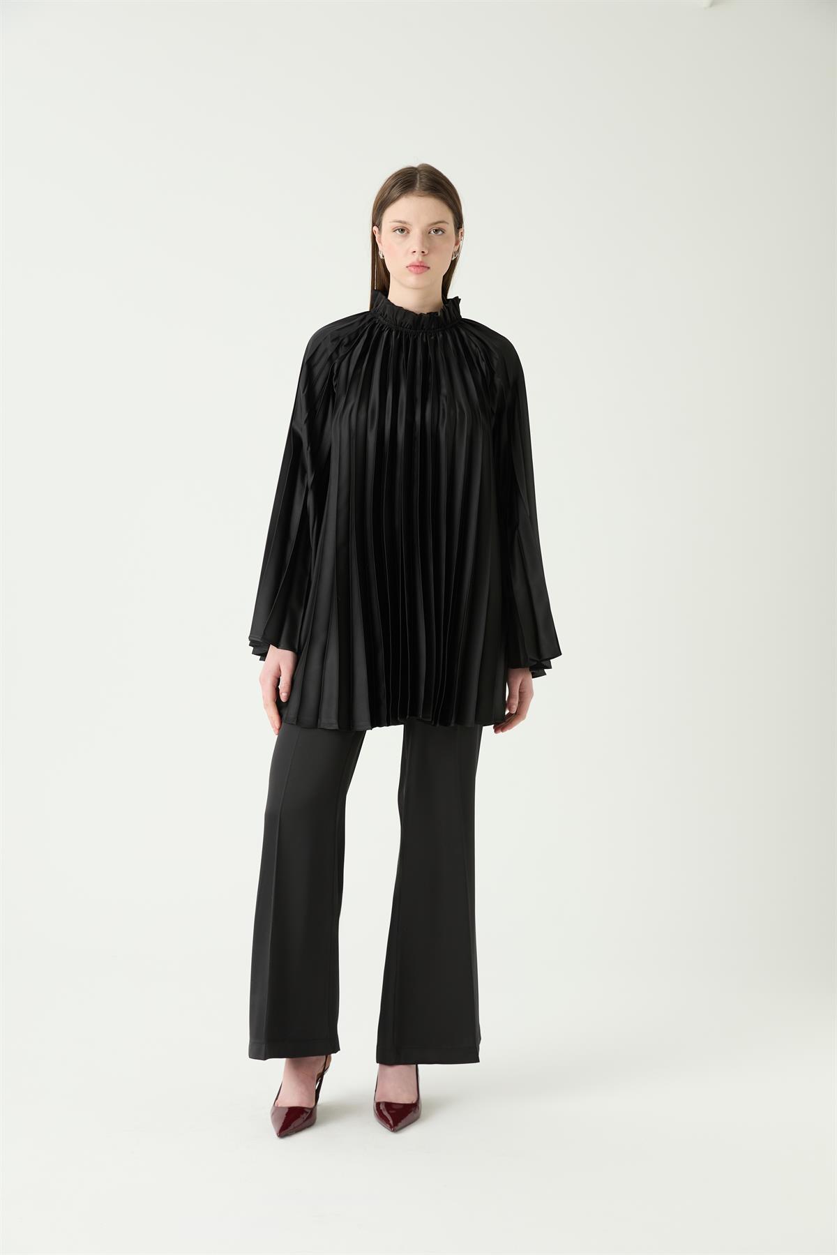 Emil Soley Piliseli Takım - Siyah