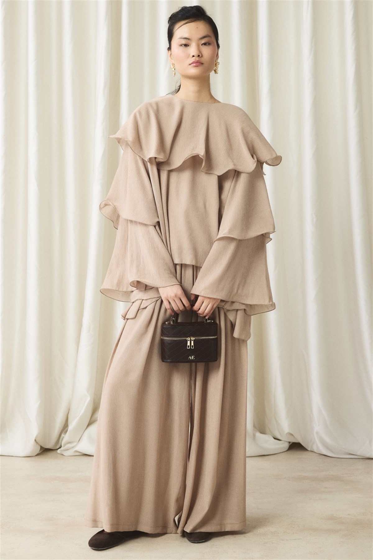 Fırfır Detaylı Pantolon Takım - Bej