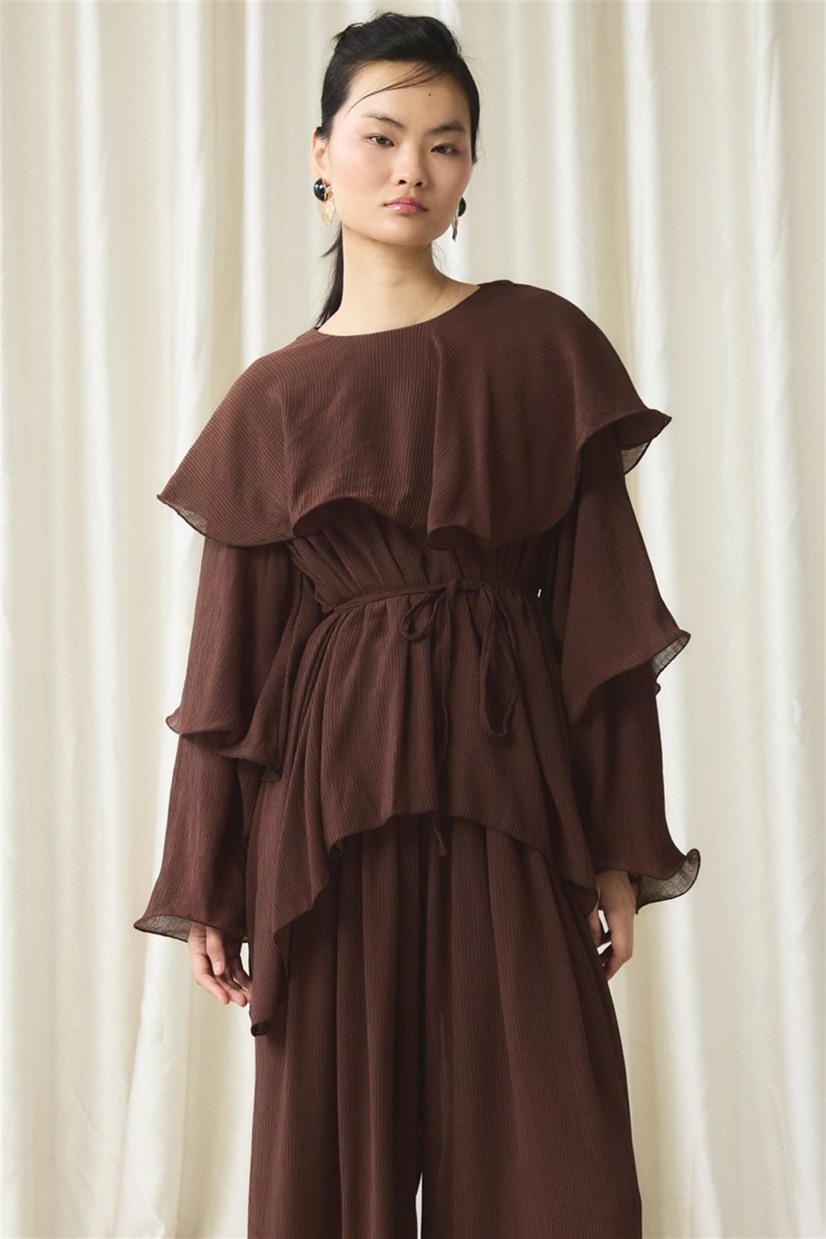 Fırfır Detaylı Pantolon Takım - Kahve