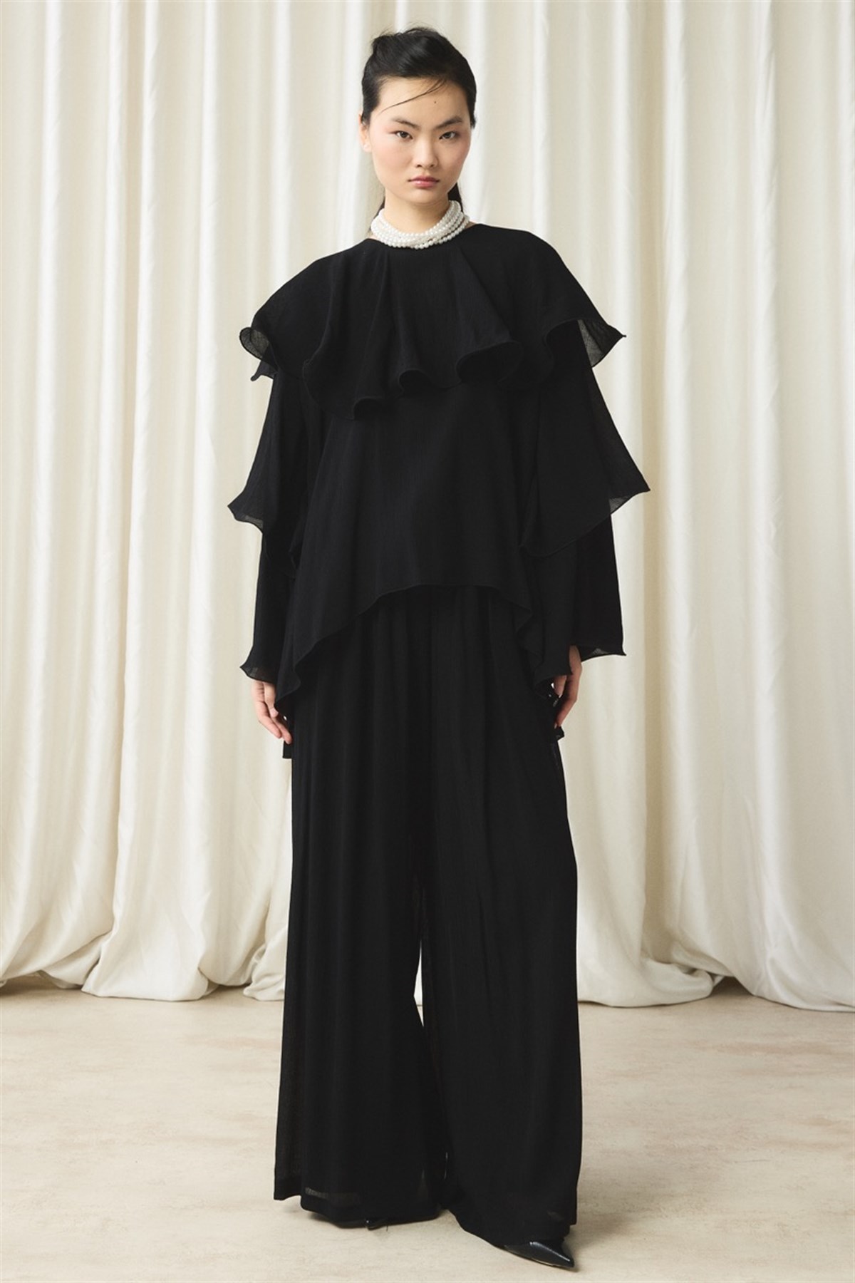 Fırfır Detaylı Pantolon Takım - Siyah