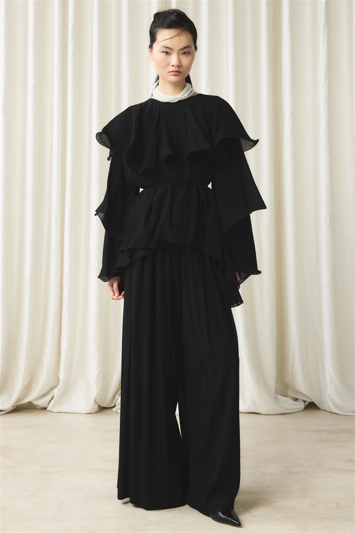 Fırfır Detaylı Pantolon Takım - Siyah