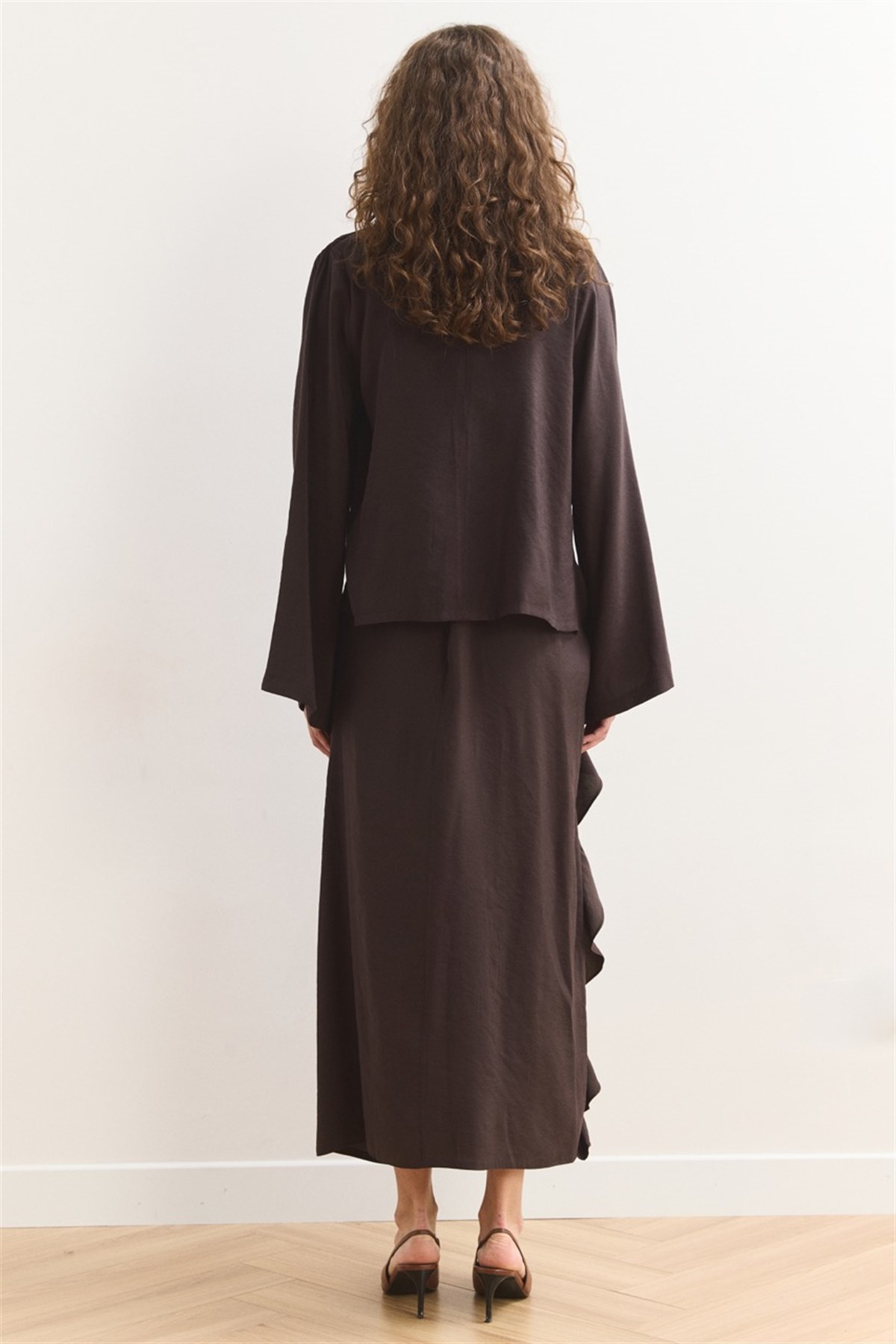 Fırfır Etek Detaylı Takım - Acı Kahve