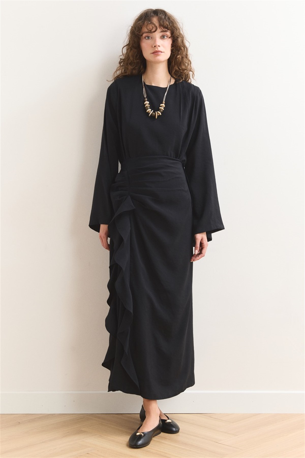 Fırfır Etek Detaylı Takım - Siyah