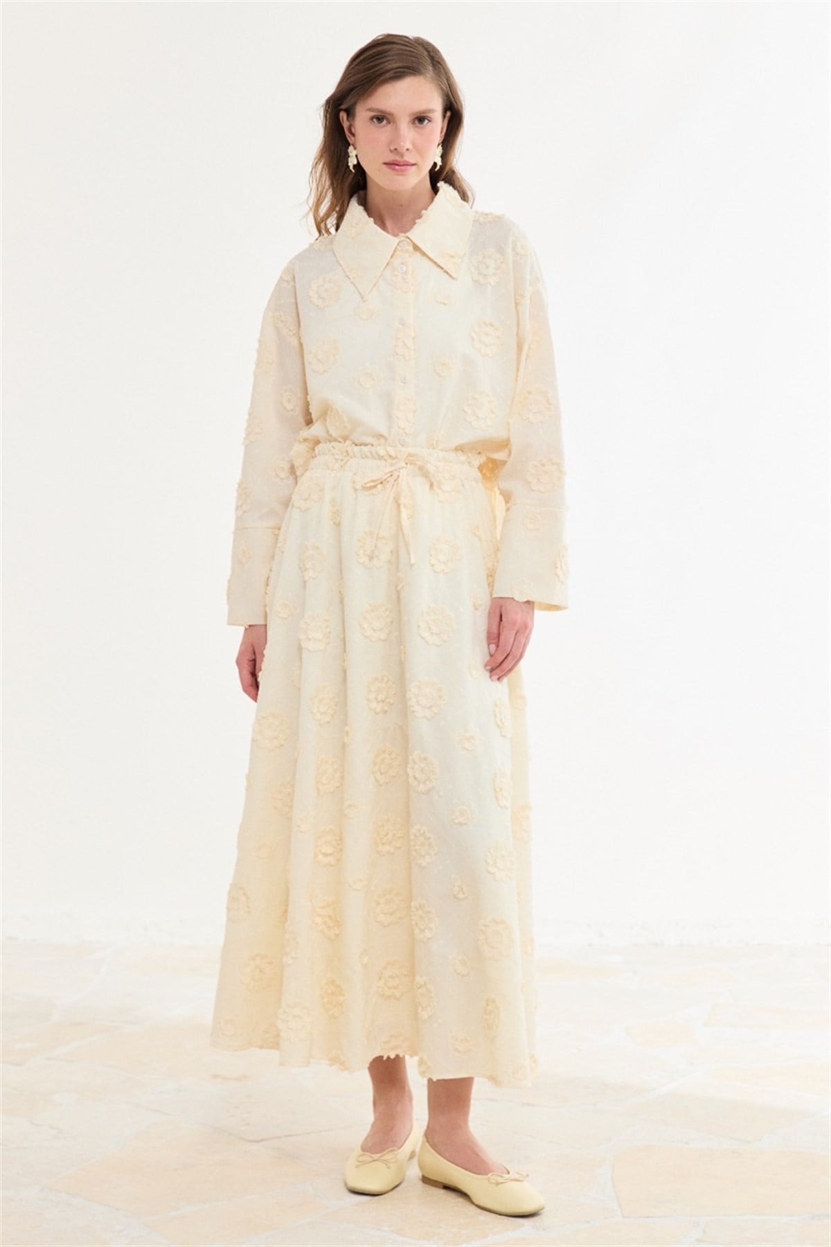 Flora Desen Brode Etekli Takım - Butter Yellow