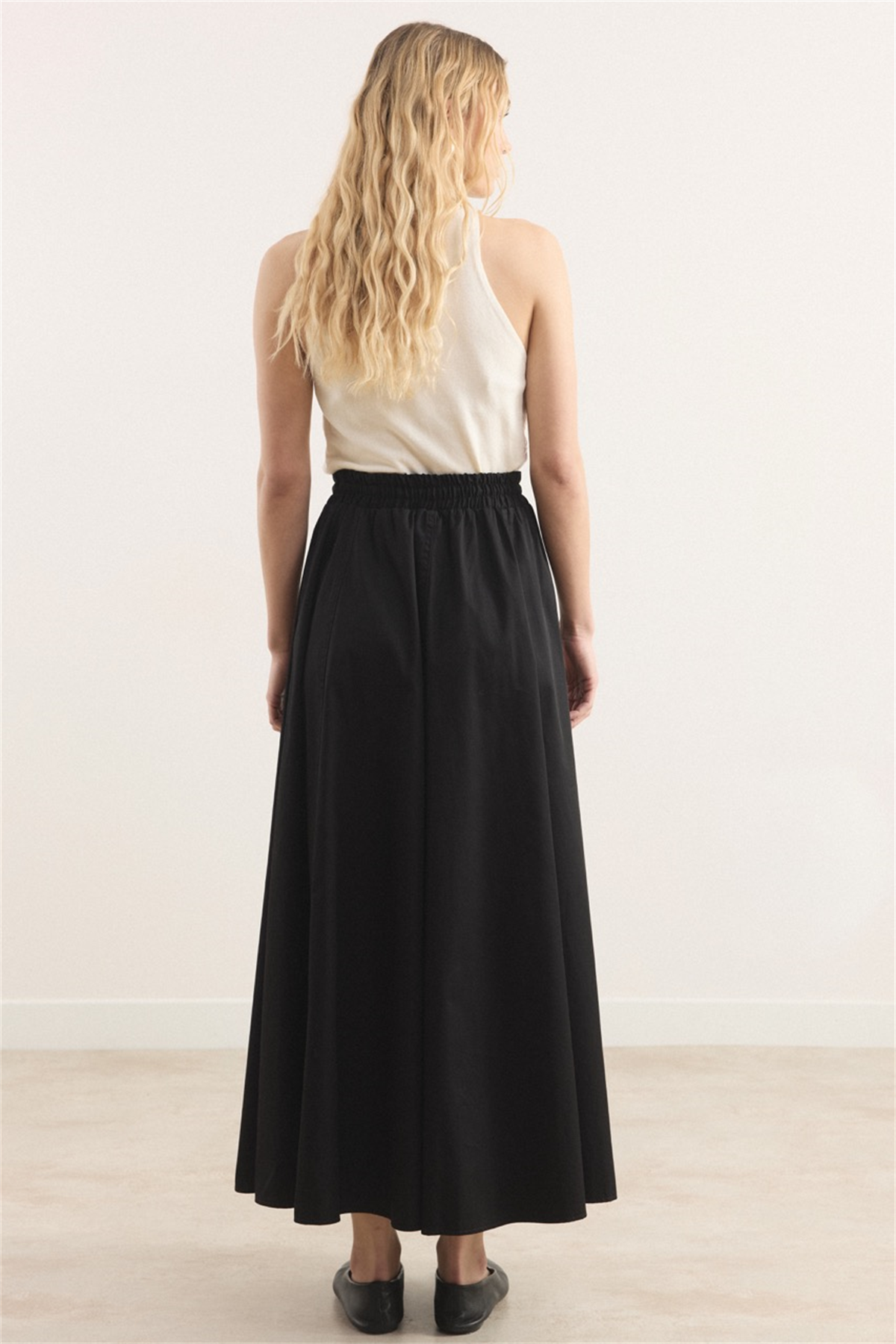 Gabardin Kloş Etek - Siyah