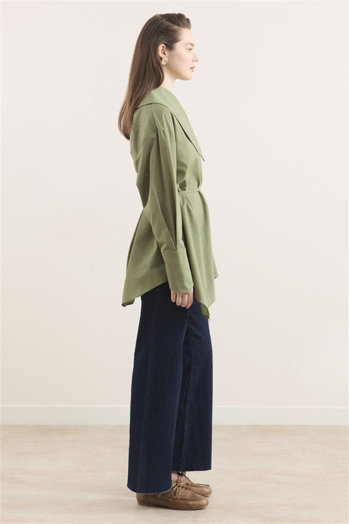 Geniş Yaka Asimetrik Gömlek - Yeşil