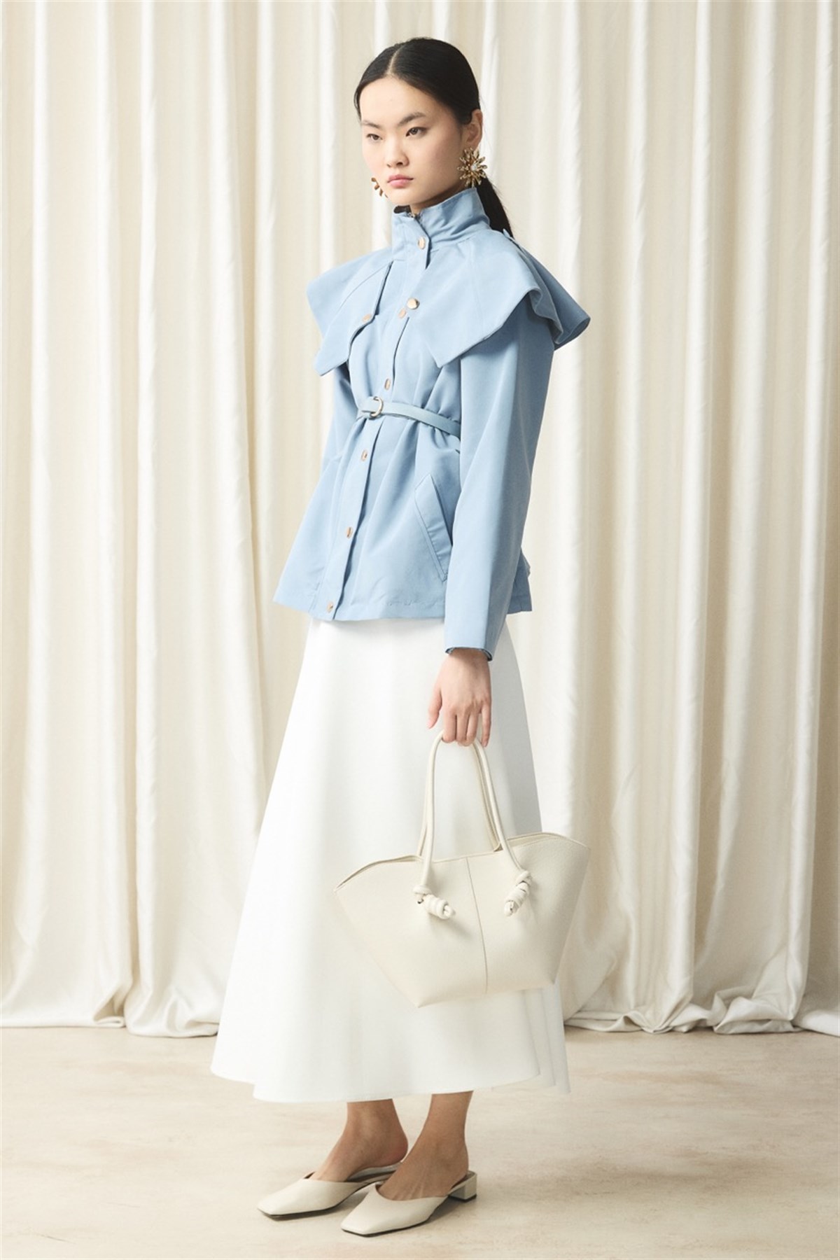 Geniş Yakalı Fırfır Detay Trenç - Mavi