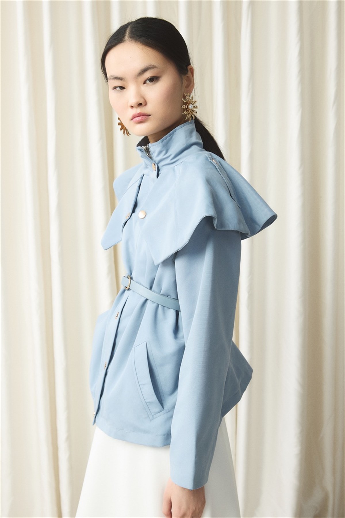 Geniş Yakalı Fırfır Detay Trenç - Mavi