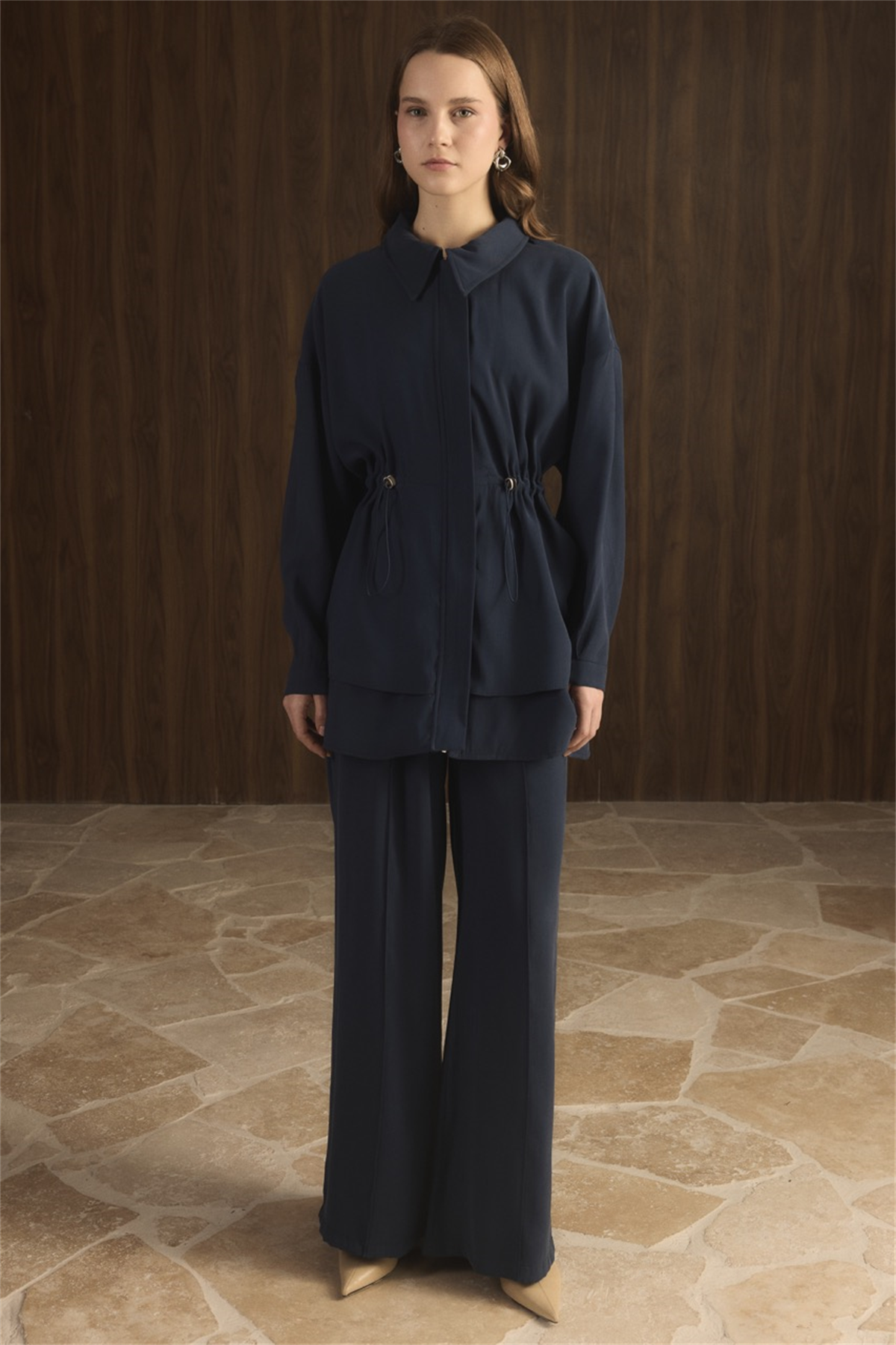 Geniş Yakalı Bel Tünelli Takım - Lacivert