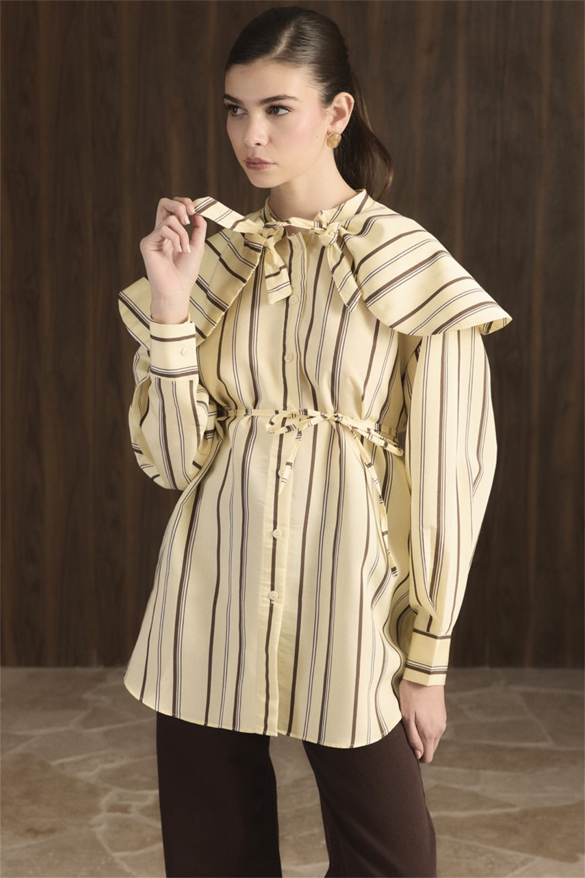 Geniş Yakalı Çizgili Gömlek - Sarı