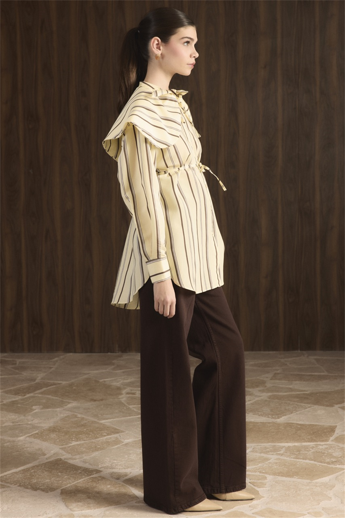 Geniş Yakalı Çizgili Gömlek - Sarı