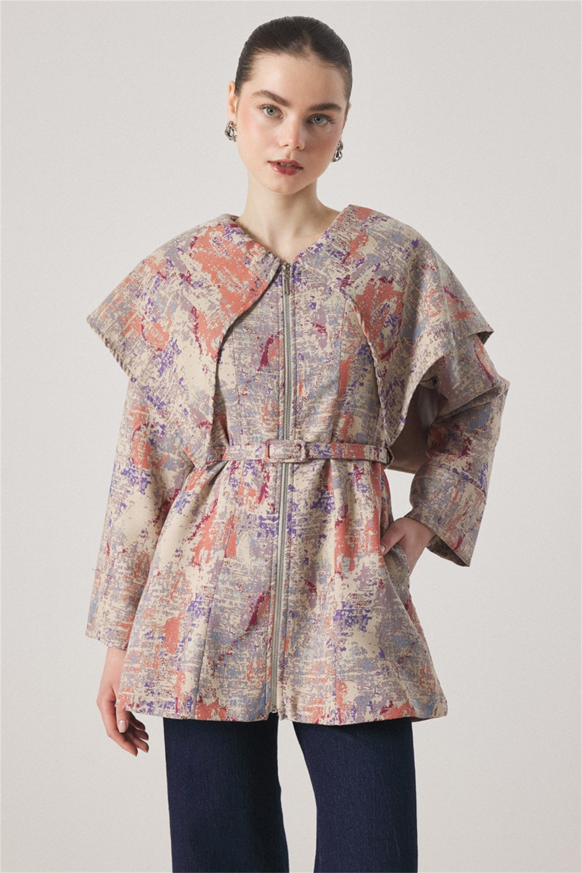 Geniş Yakalı Jakar Ceket - Bej