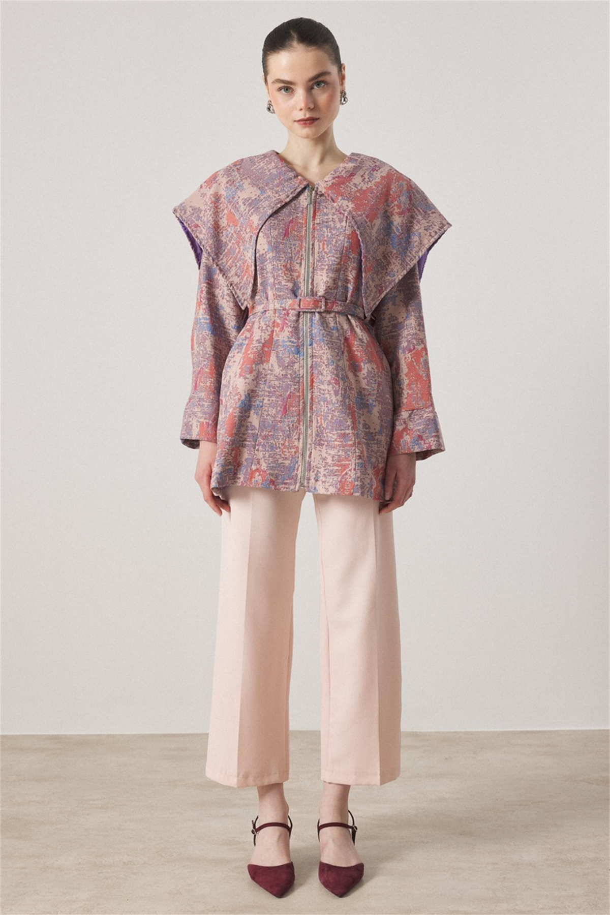 Geniş Yakalı Jakar Ceket - Pudra