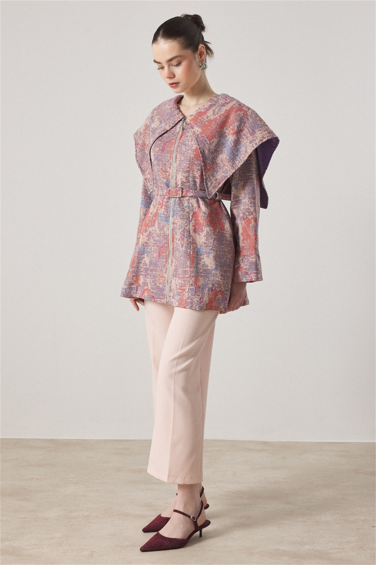 Geniş Yakalı Jakar Ceket - Pudra