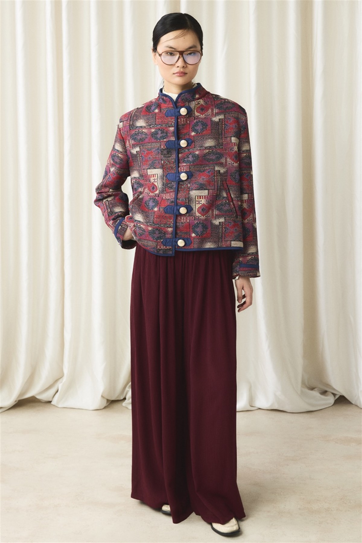 Gold Düğmeli Jakar Ceket - Kırmızı