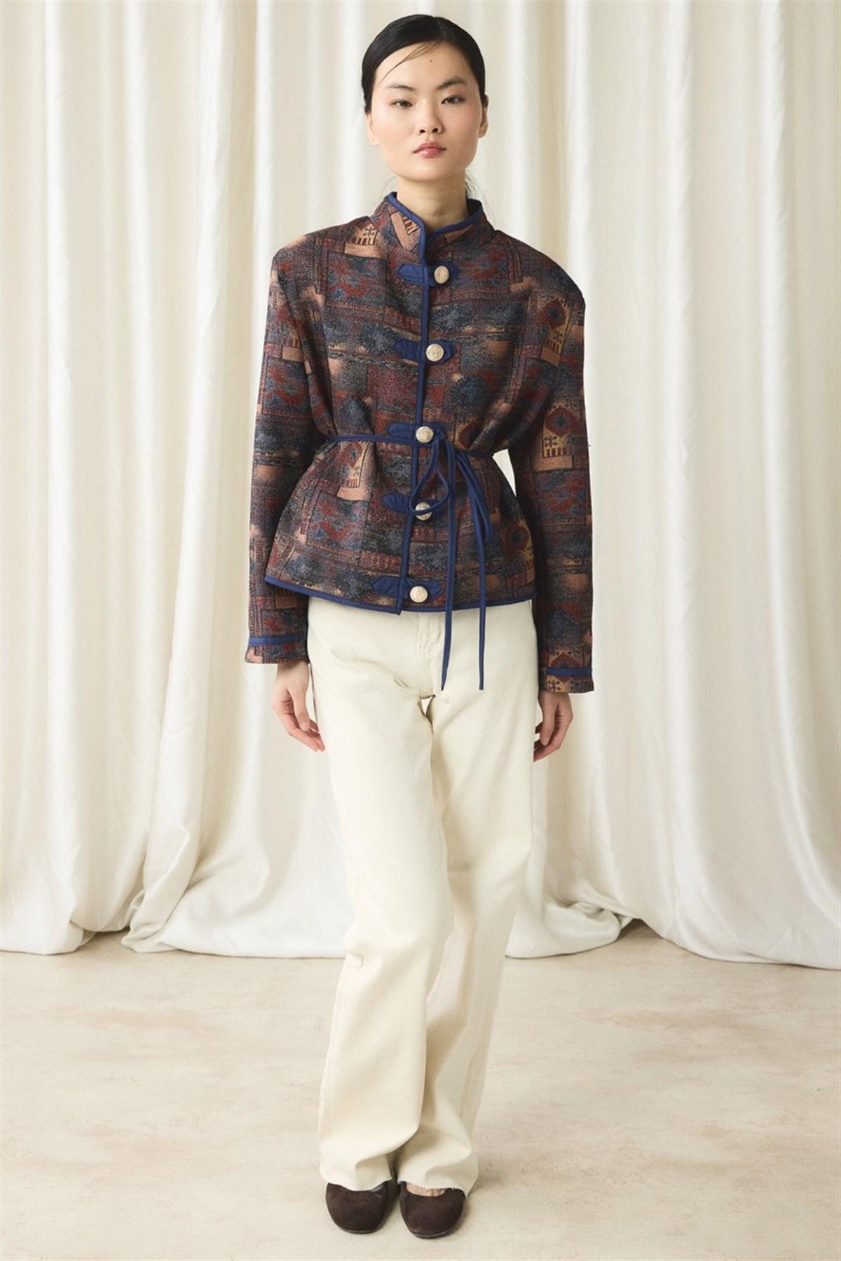 Gold Düğmeli Jakar Ceket - toprak