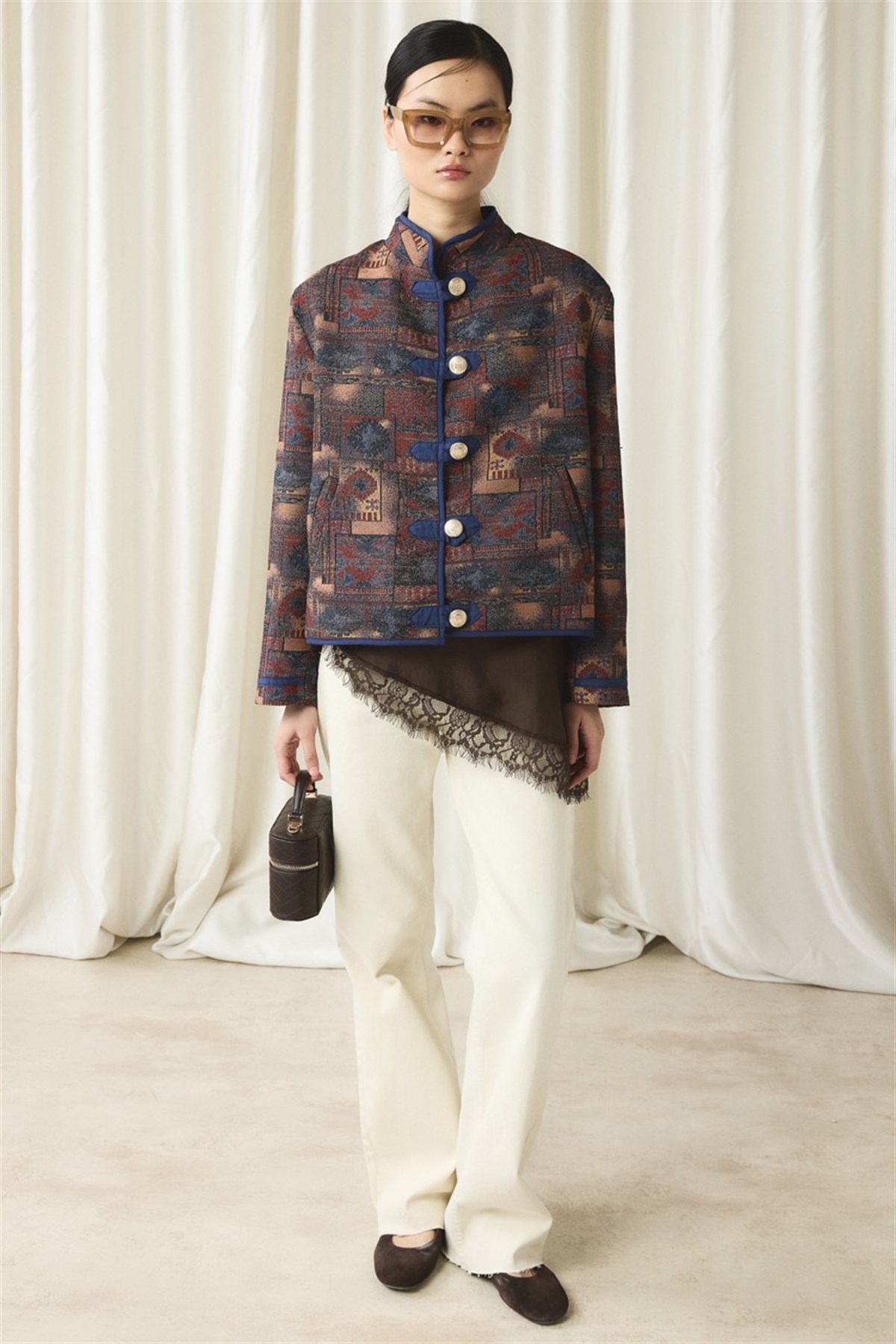 Gold Düğmeli Jakar Ceket - toprak