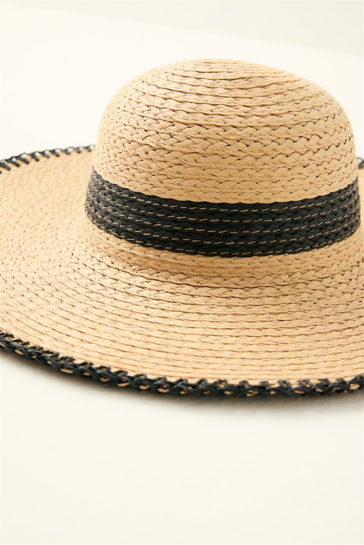 Kenarı Zikzak Detaylı Geniş Hasır Şapka - Camel