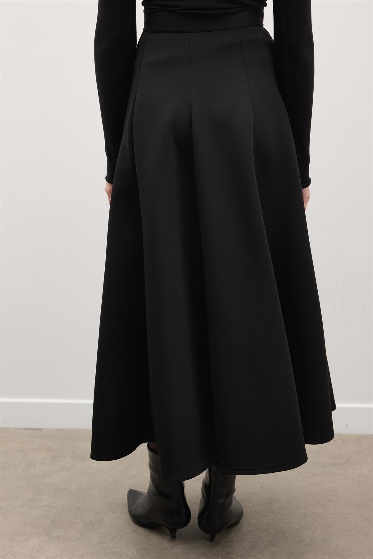 Kloş Scuba Etek - Siyah