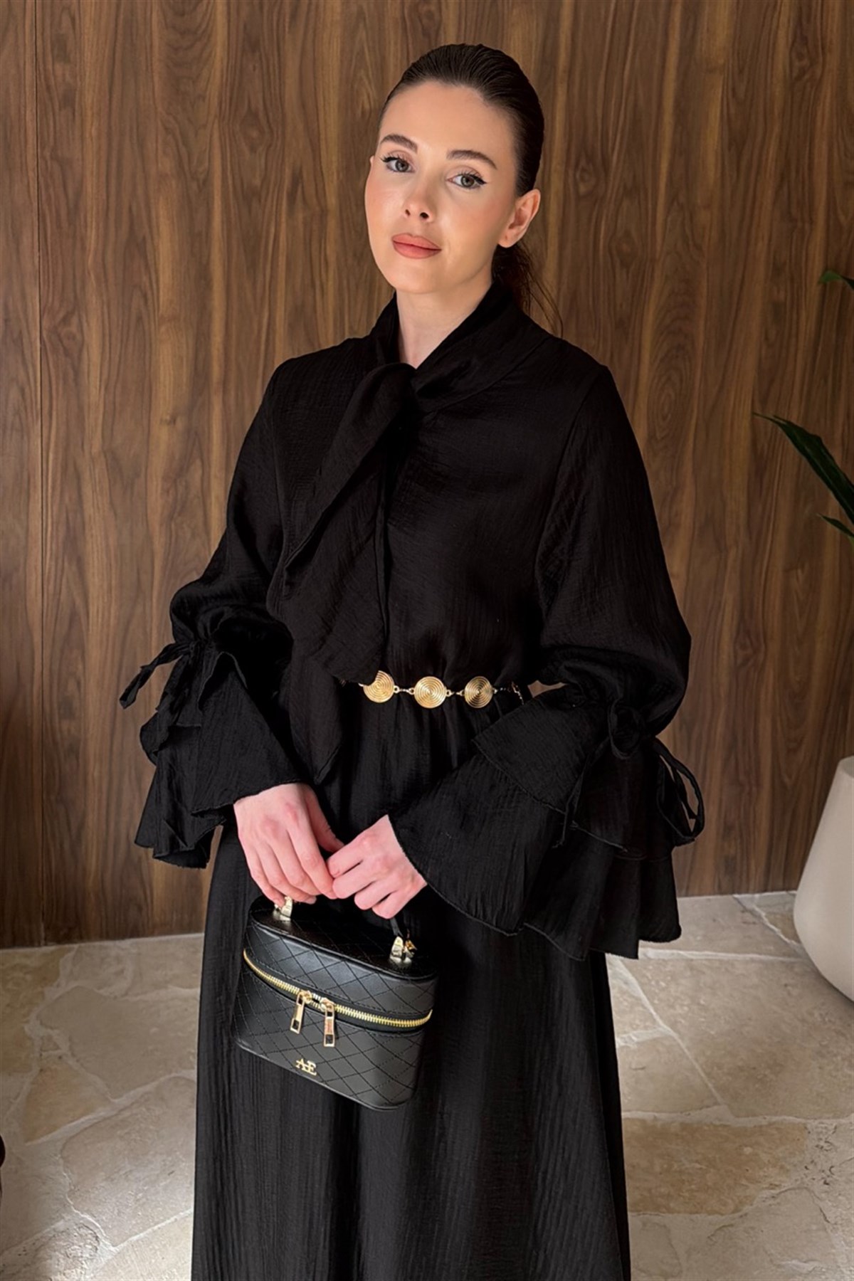 Kol Volanlı Müslin Elbise - Siyah