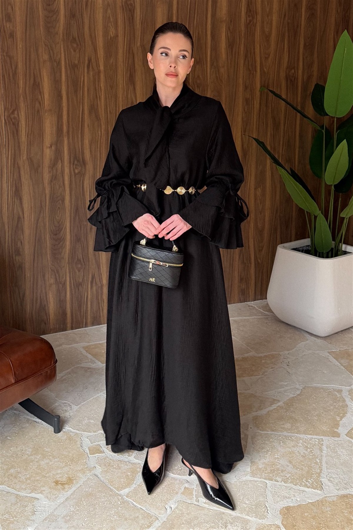 Kol Volanlı Müslin Elbise - Siyah