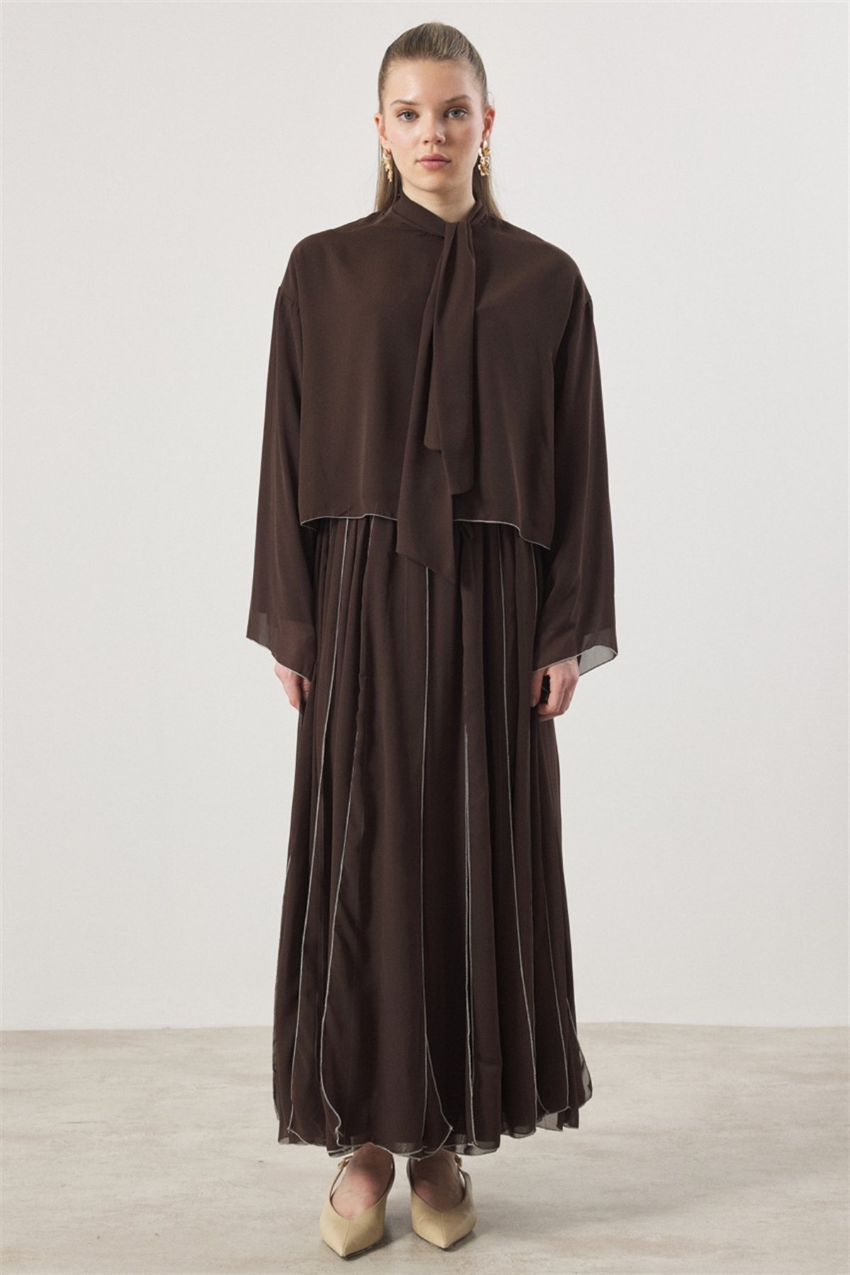 Kravat Bağlamalı Pileli Etek Takım - Kahve