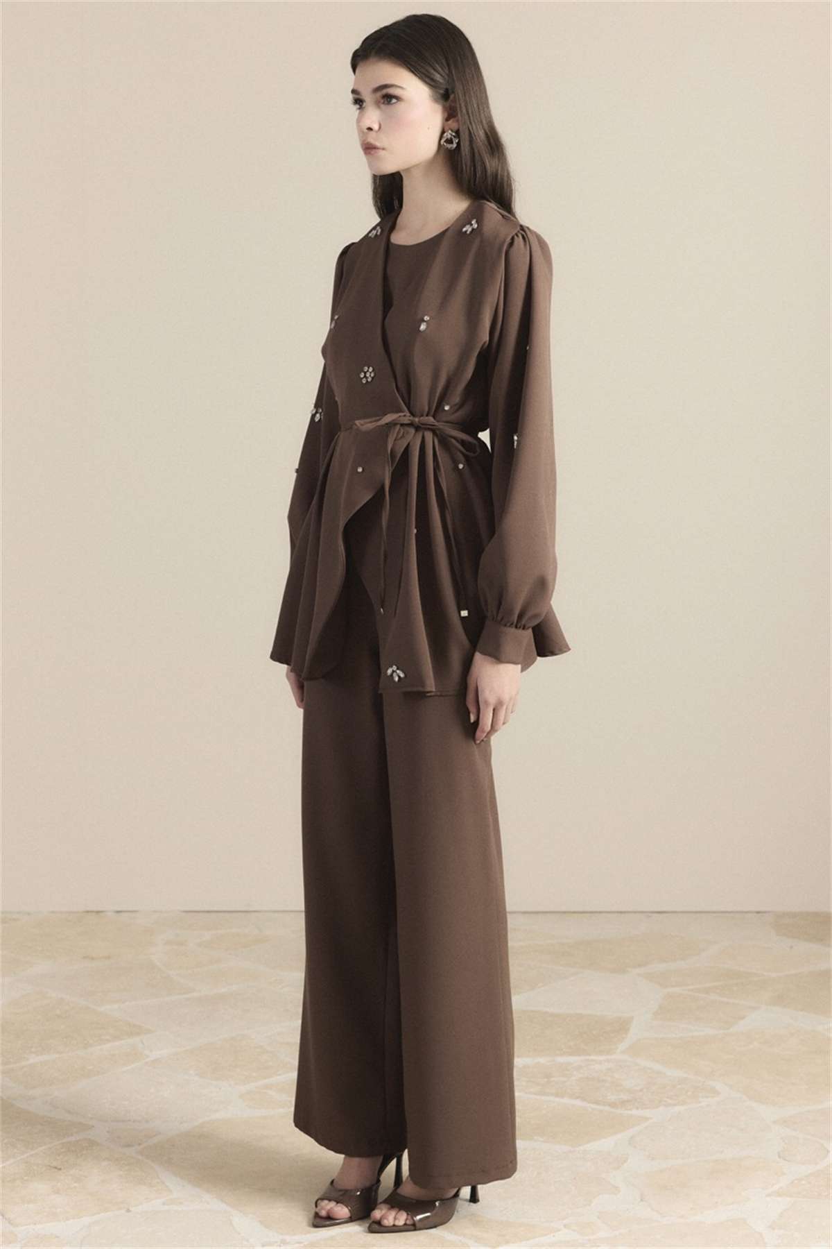 Kruvaze Taşlı Double Takım - Kahve