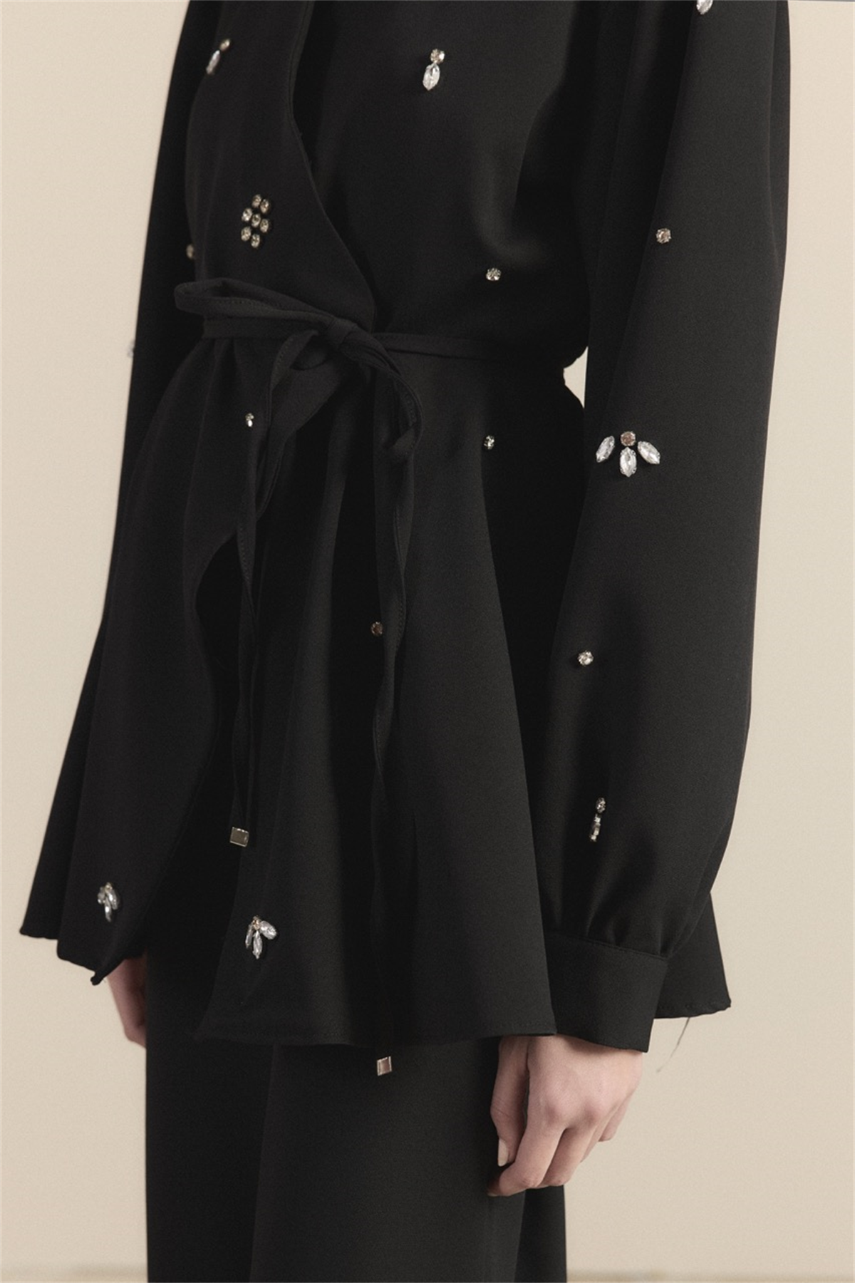 Kruvaze Taşlı Double Takım - Siyah