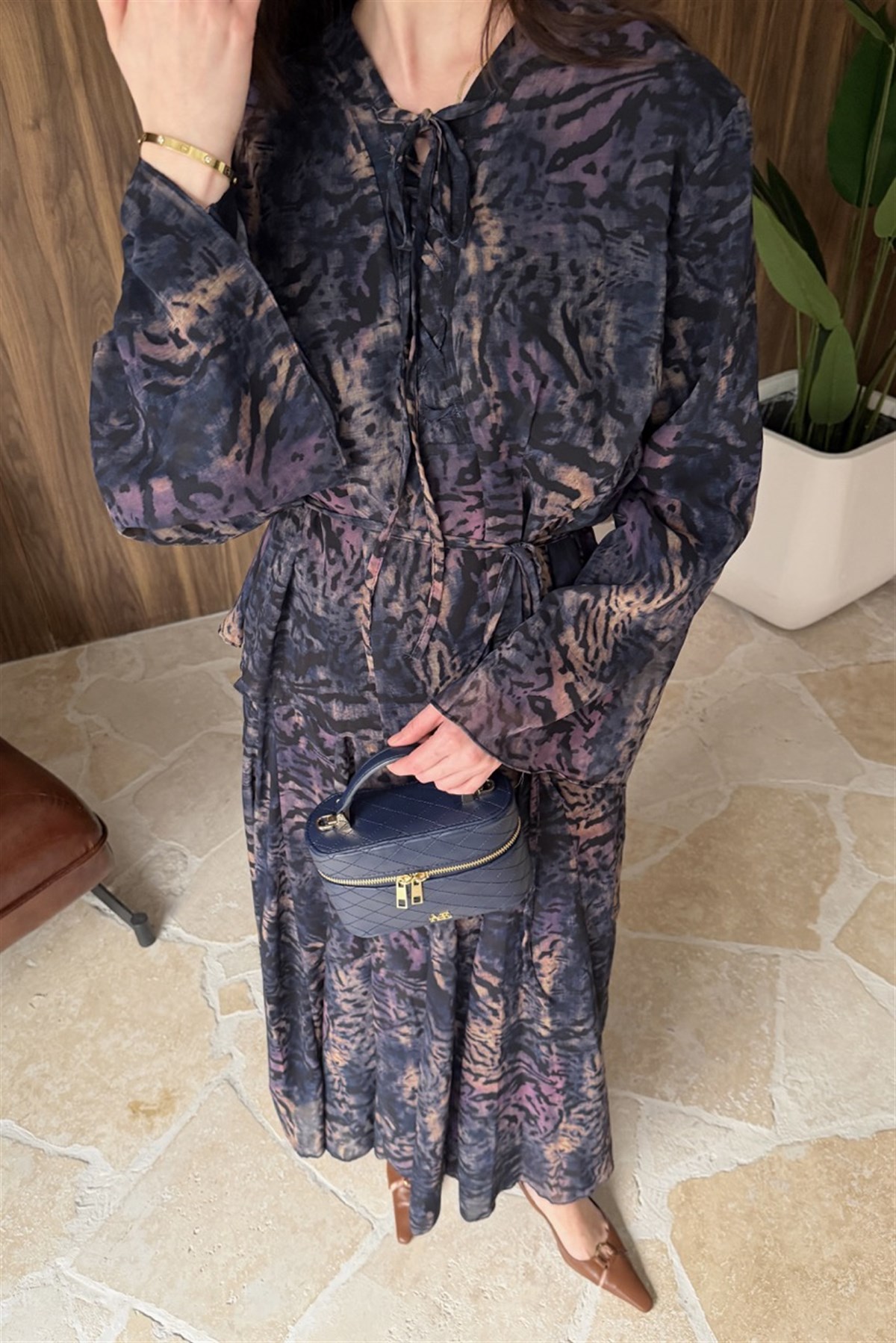 Liva Önden Bağcıklı Şifon Takım - Lacivert