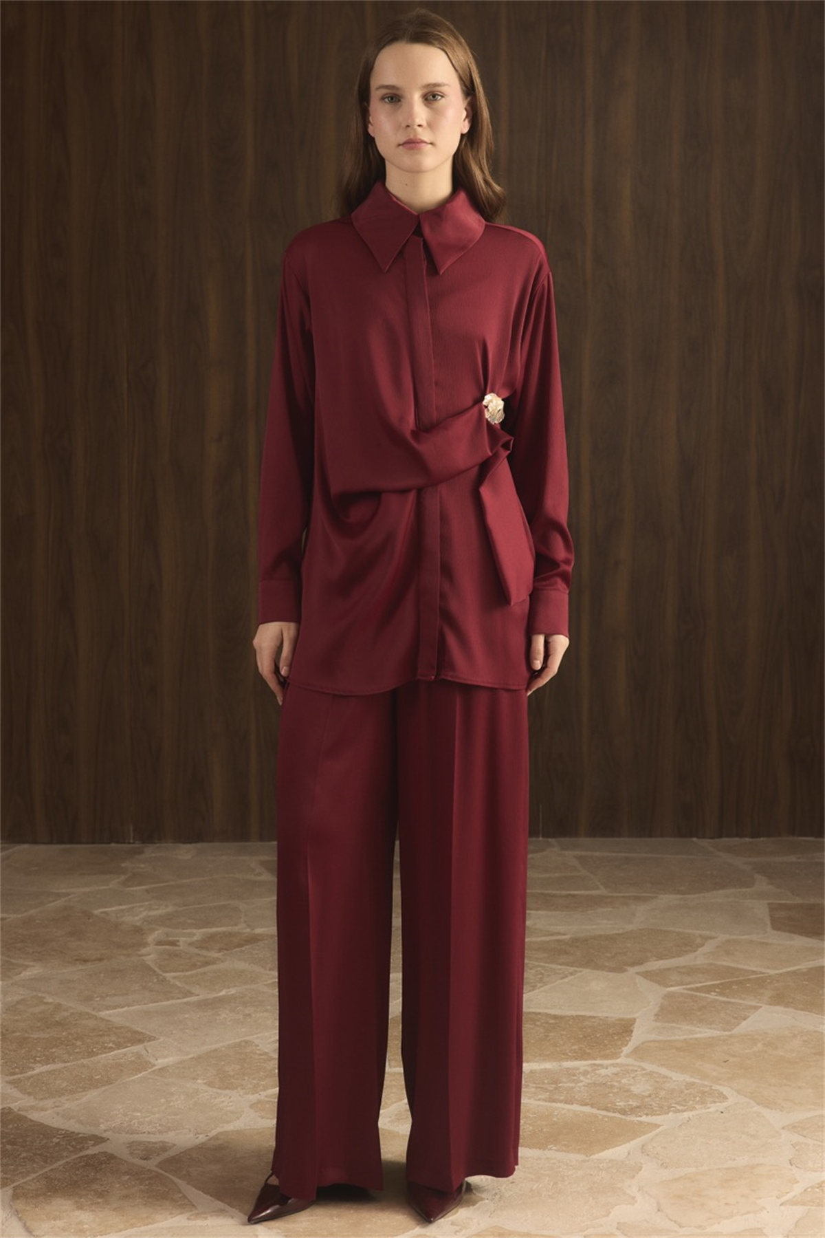 Madella Bağlamalı Broşlu Takım - Bordo