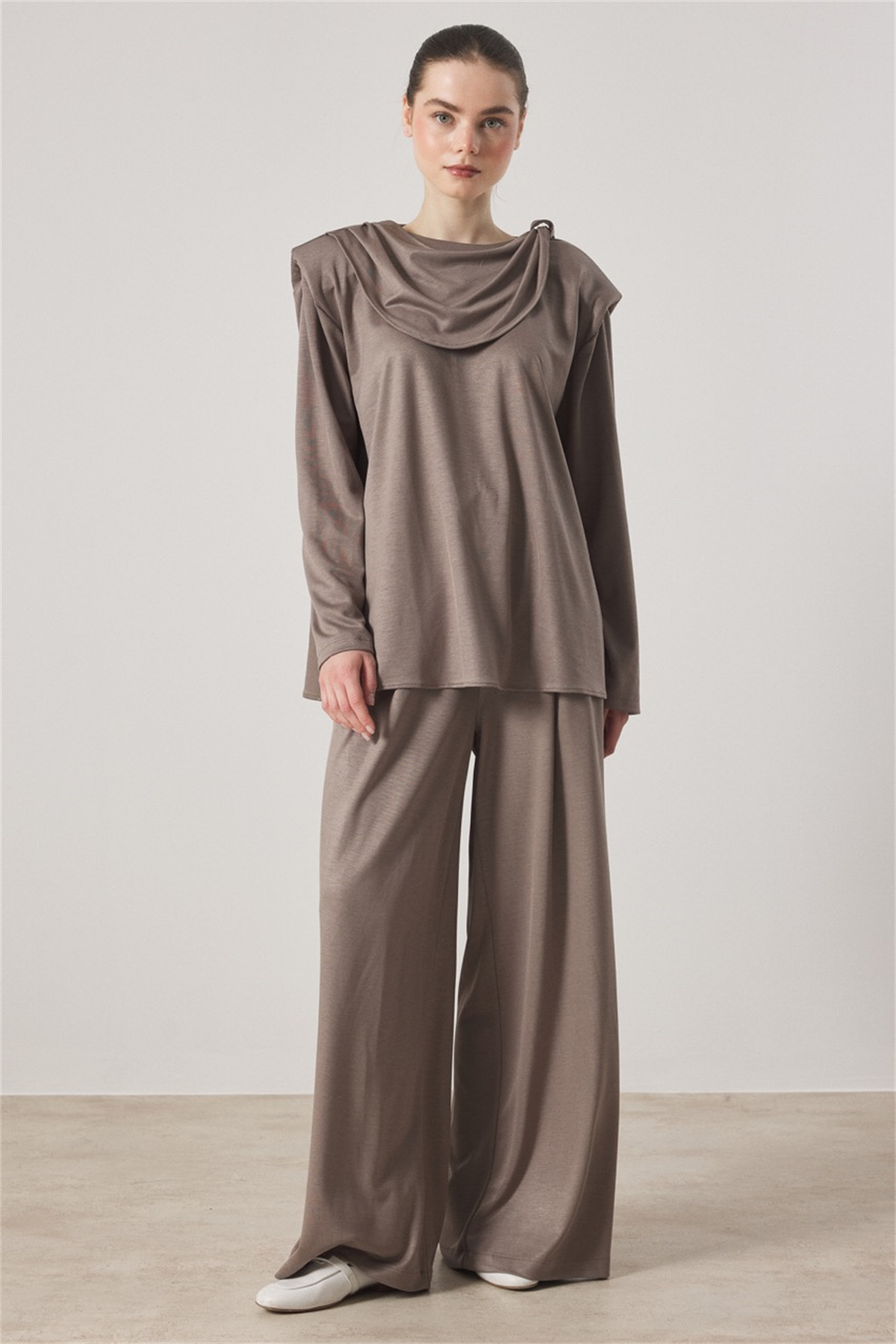 Maren Belden Fiyonklu Takım - Haki