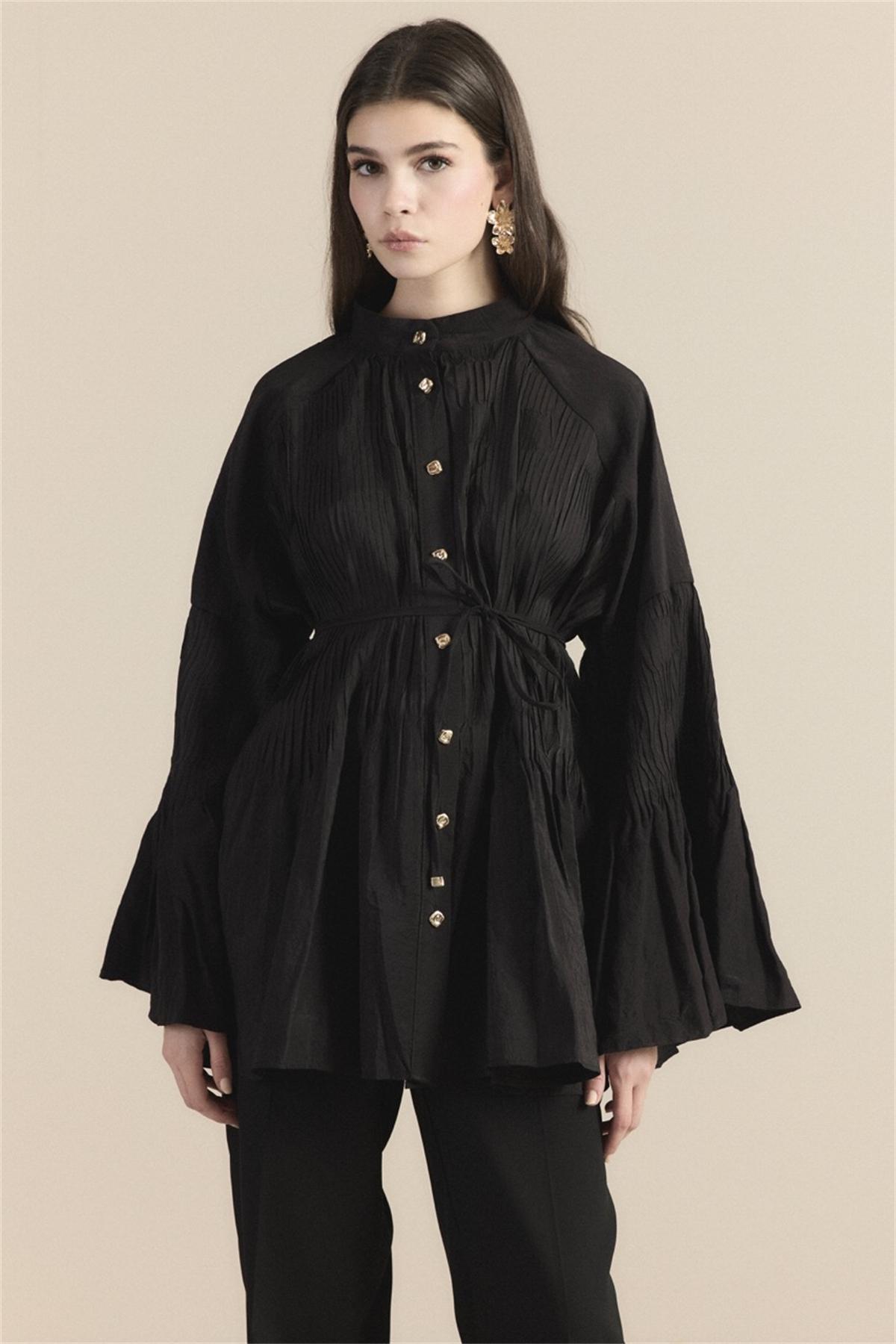 Martha Düğmeli Belden Bağlamalı Gömlek - Siyah