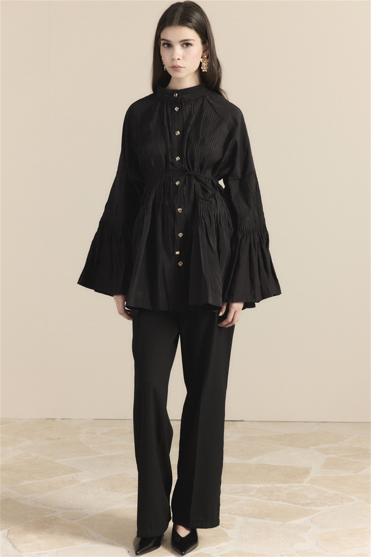 Martha Düğmeli Belden Bağlamalı Gömlek - Siyah