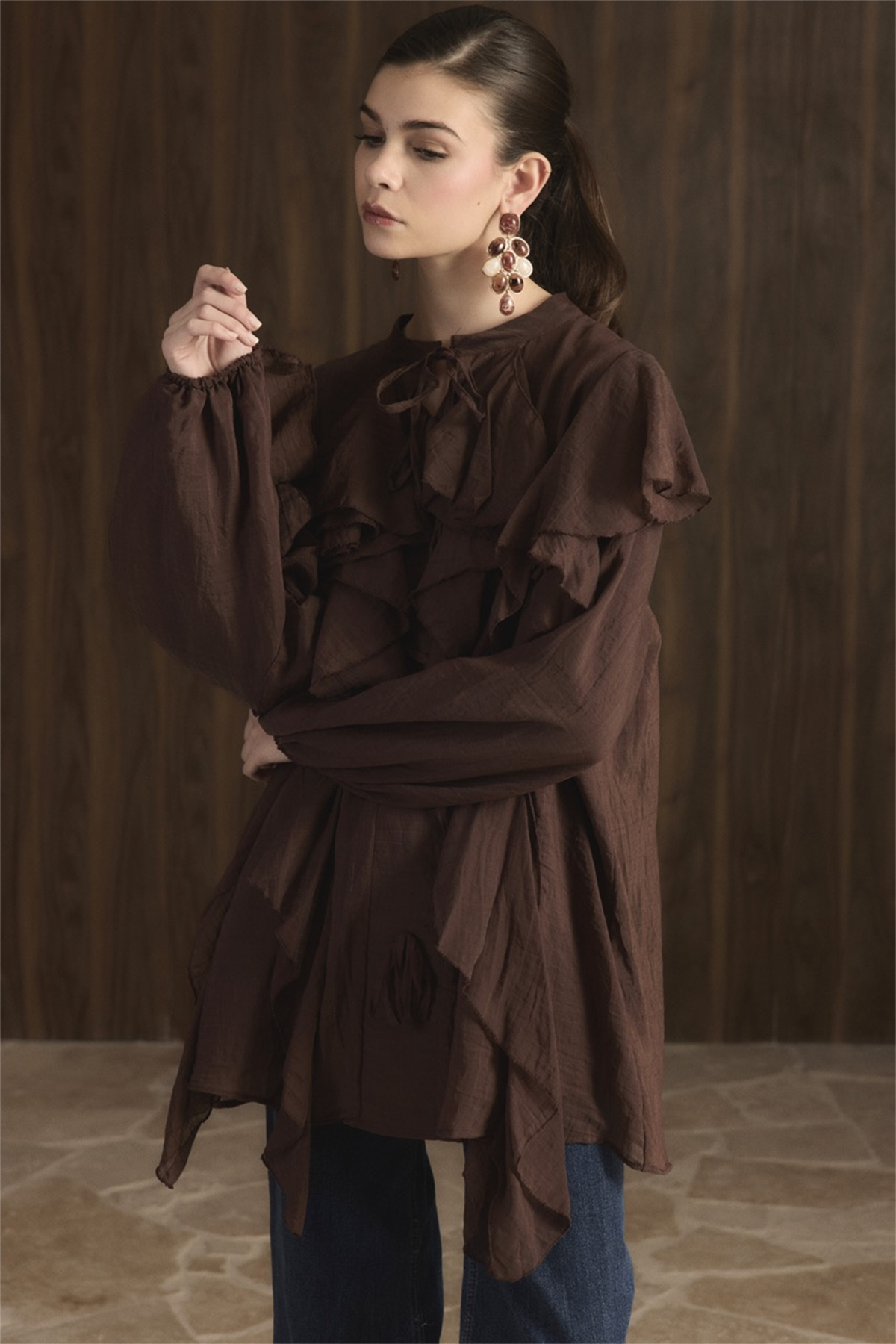 Melis Önü Fırfırlı Gömlek - Kahverengi