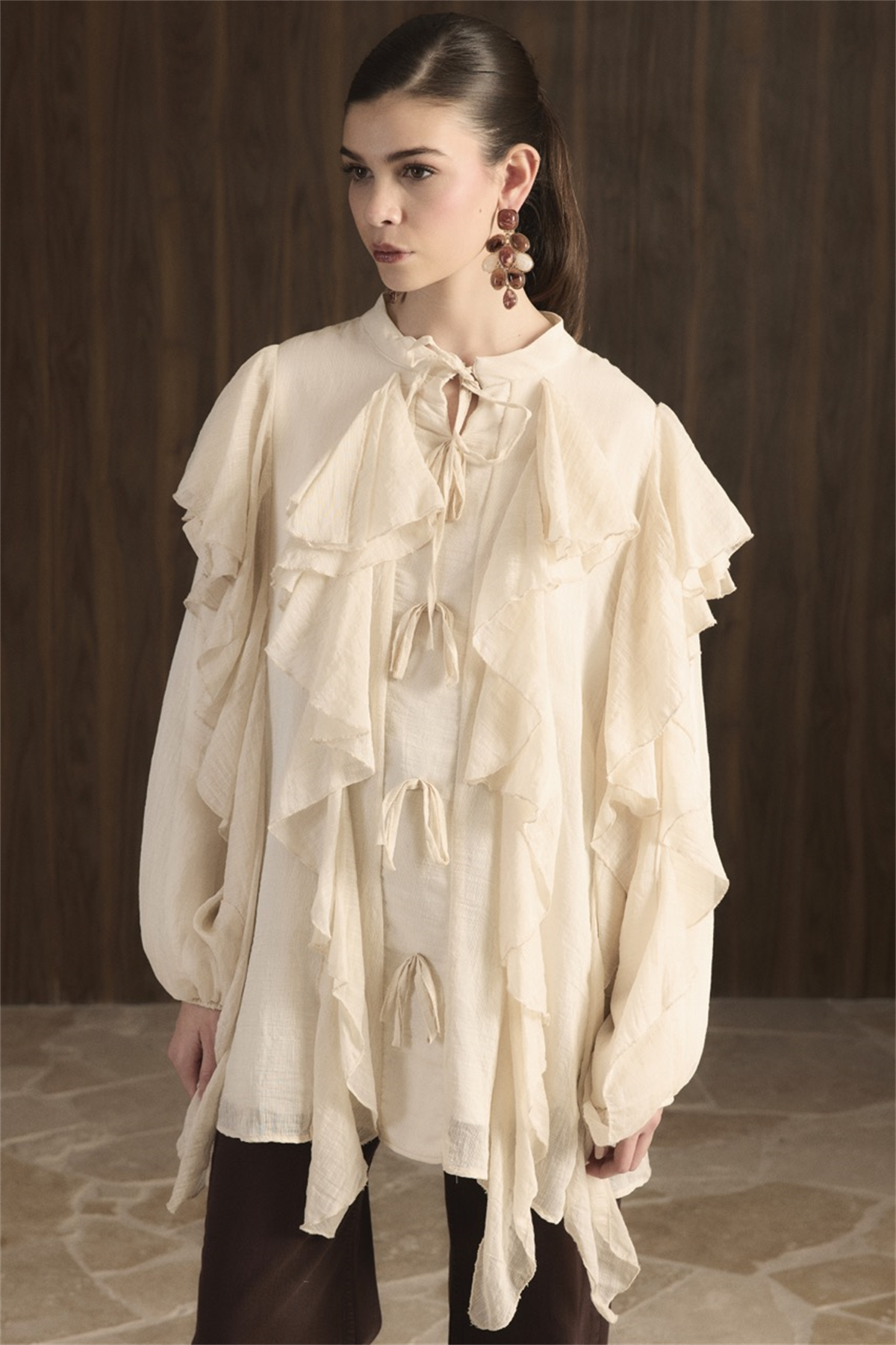 Melis Önü Fırfırlı Gömlek - Taş