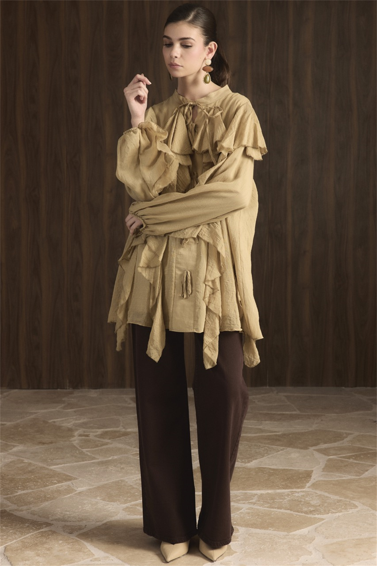 Melis Önü Fırfırlı Gömlek - Yağ Yeşili