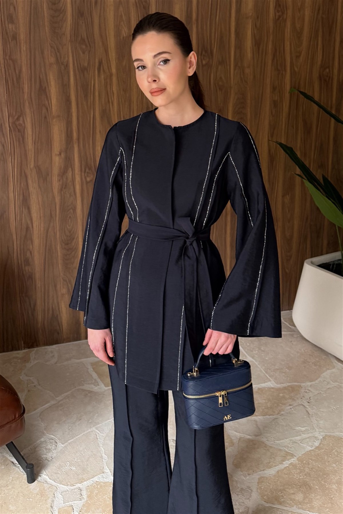 Nervür Taşlı Pantolonlu Takım - Lacivert