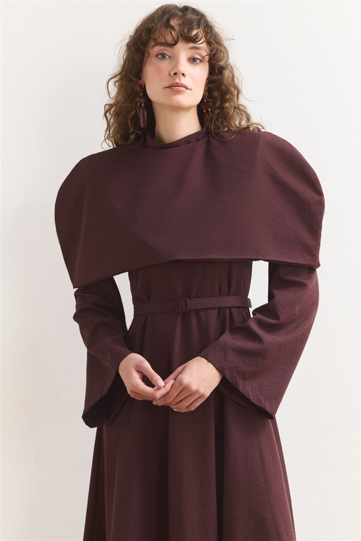 Omuz Allerli Moi Elbise - Mürdüm