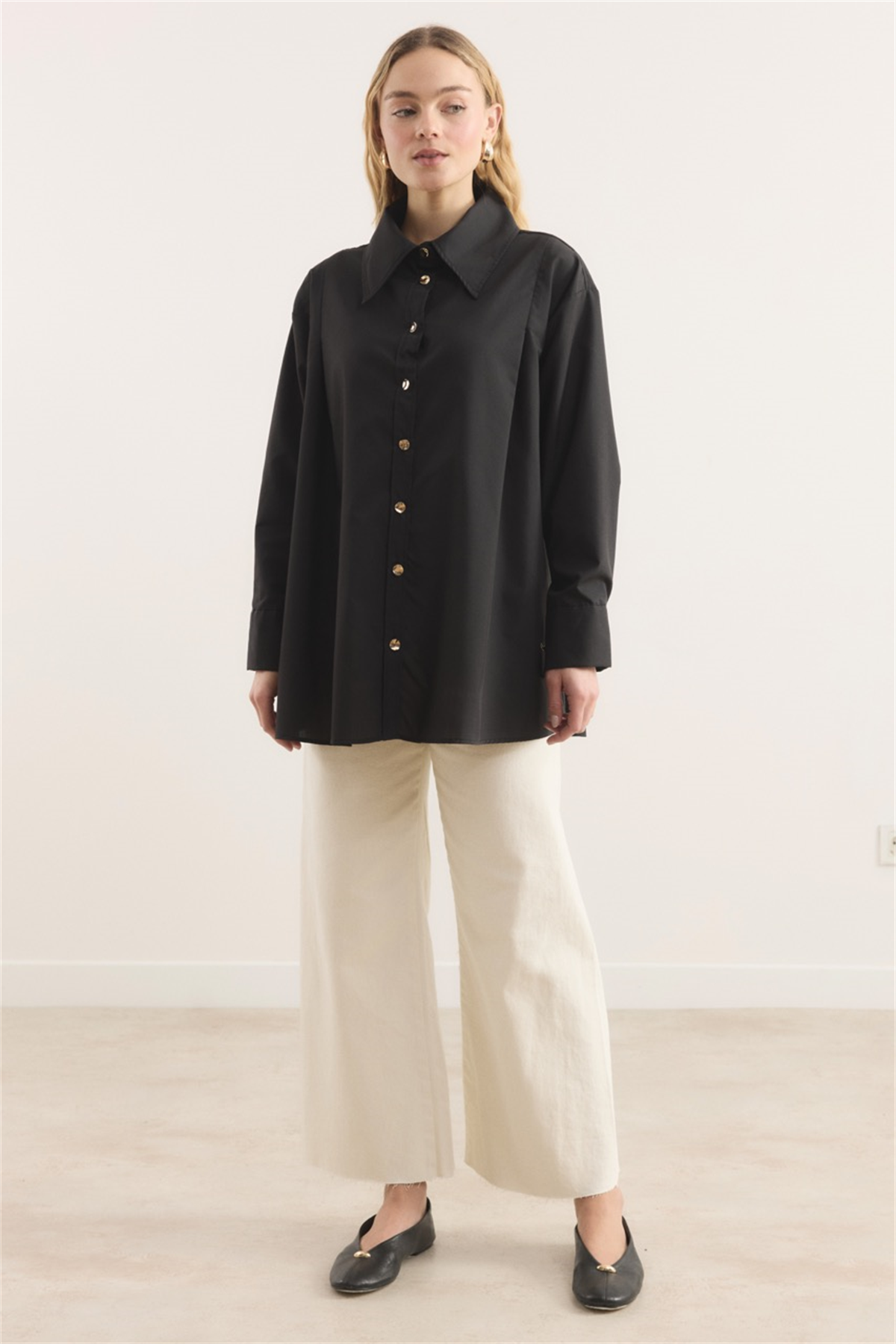 Omuz Pileli Dacron Gömlek - Siyah