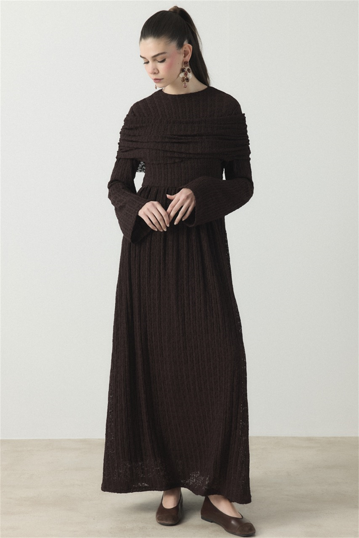 Omuz Volanlı Dantel Tül Elbise - Kahve