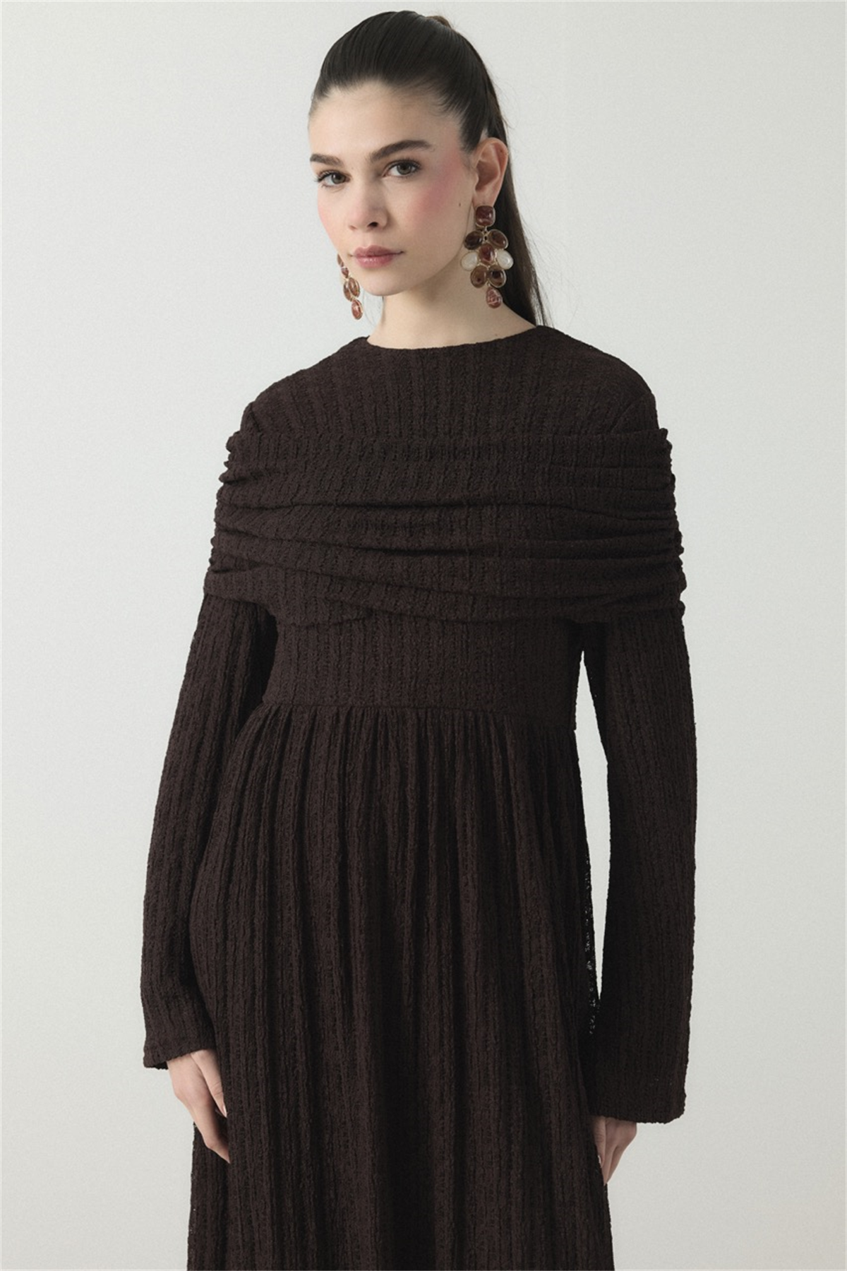 Omuz Volanlı Dantel Tül Elbise - Kahve