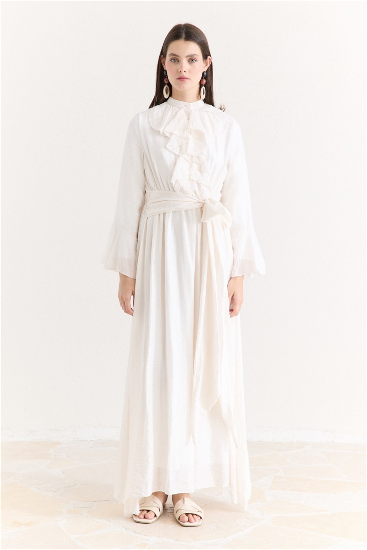 Ön ve Kol Volanlı Elbise - Ekru