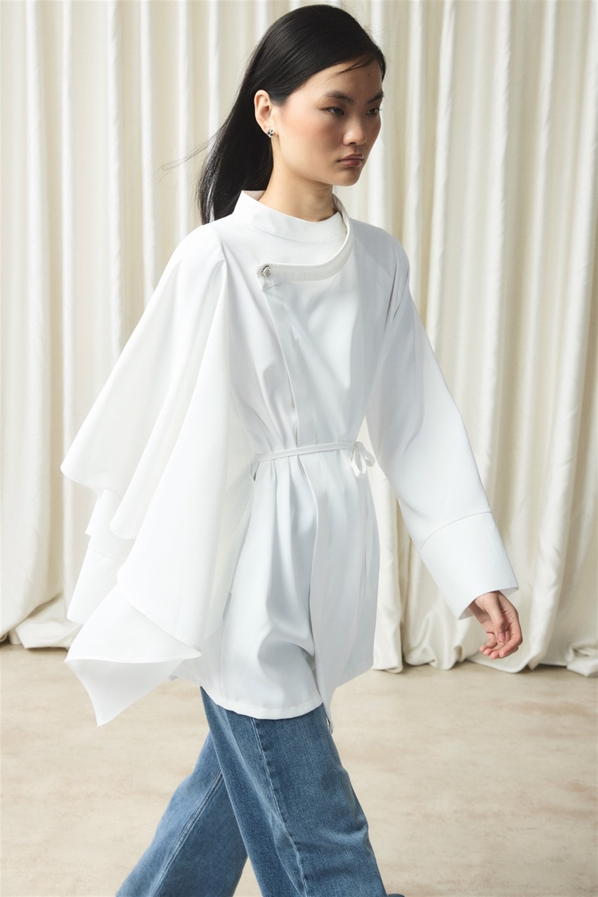 Ön Volanlı Gömlek - Ekru