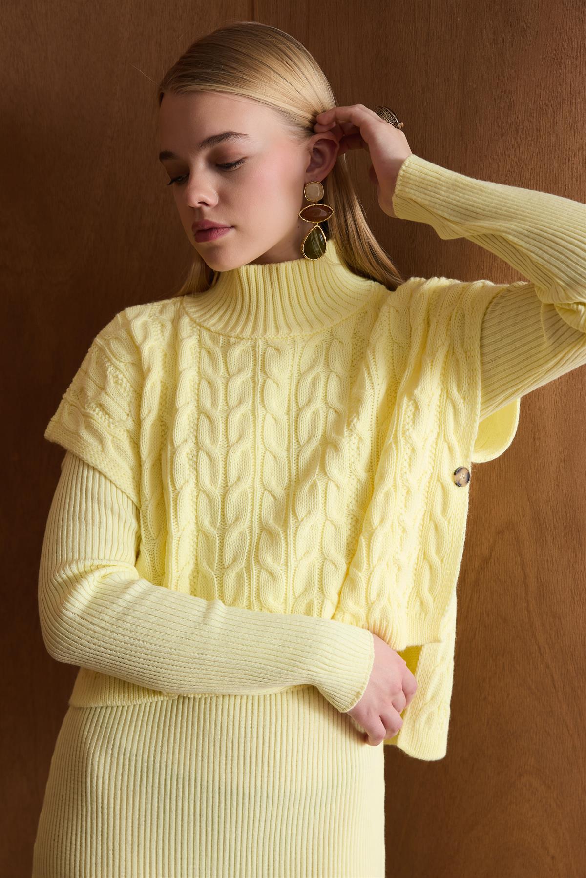 Örgü Kazaklı Triko Elbise - Sarı